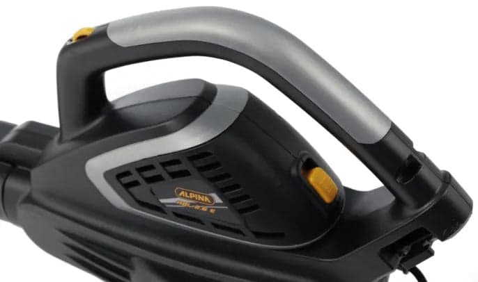 Alpina Aspiratore Soffiatore Elettrico Abl 2.6 E 2600 W in Aspirafoglie BricoGo - Marano di Napoli, commercioVirtuoso.it