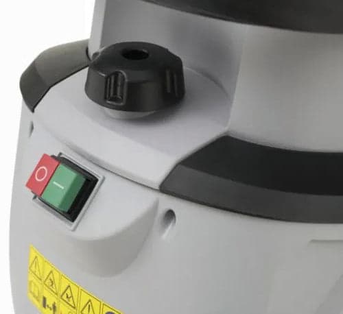 Alpina Biotrituratore Elettrico Ach 2.2 E 2200 W in Trituratori e cippatrici BricoGo - Marano di Napoli, commercioVirtuoso.it