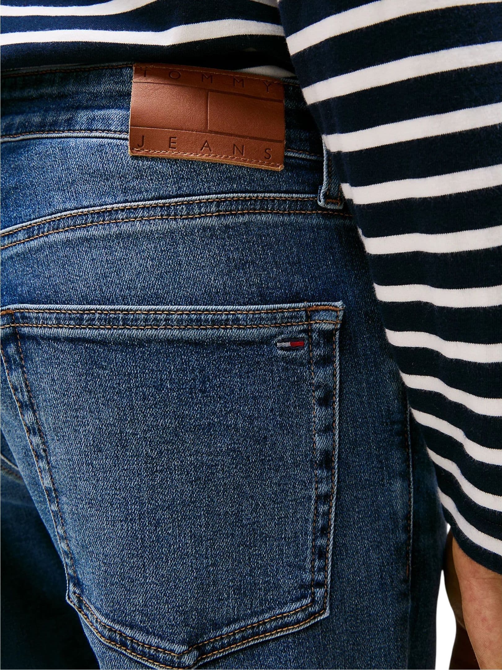 TOMMY HILFIGER JEANS Jeans Scanton slim fit con baffature Uomo Tommy Hilfiger Jeans da uomo in Jeans Drestige - Casamassima, commercioVirtuoso.it