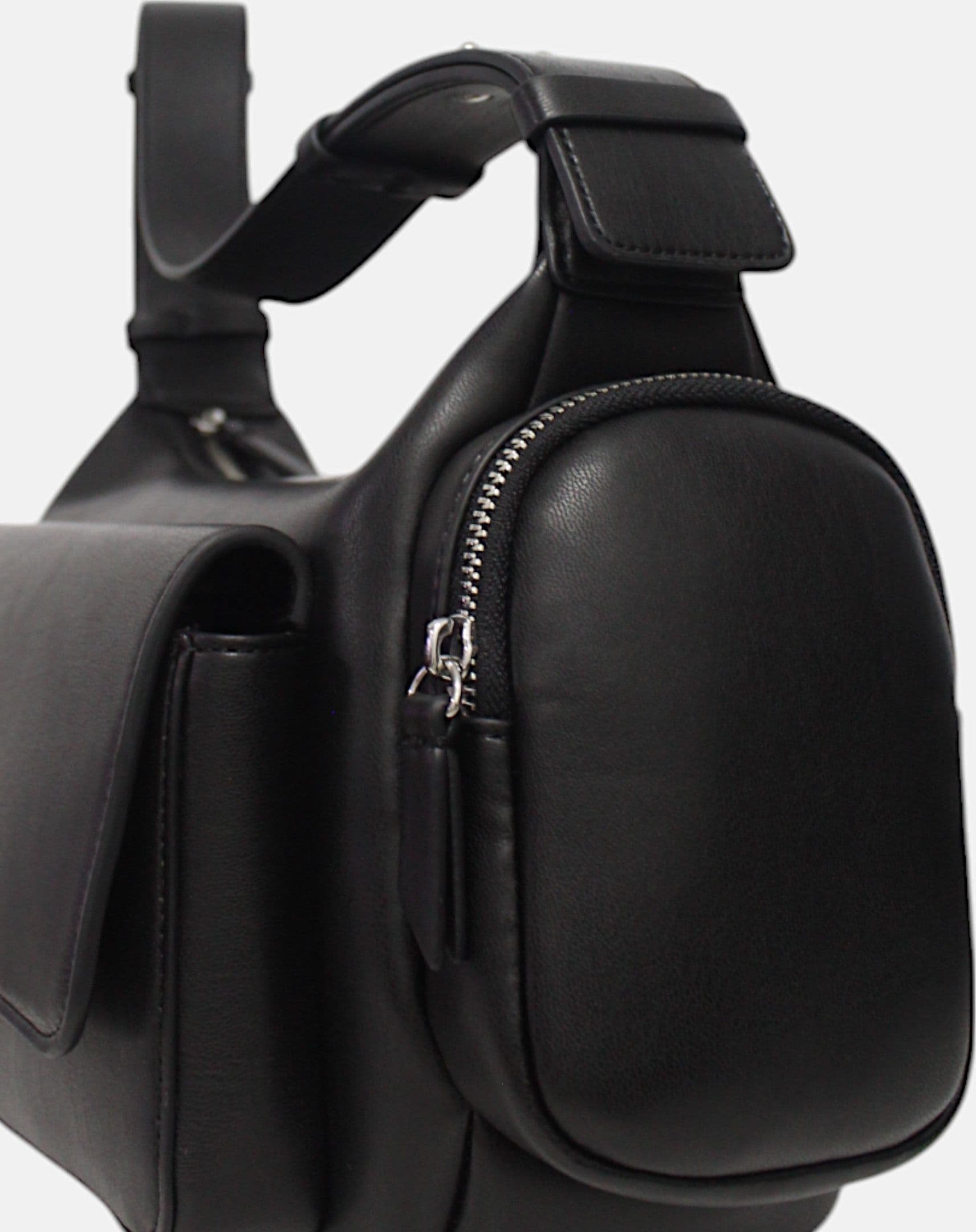 Armani Exchange Borsa a spalla Donna XW000404AF12589-UC001 Nero da donna in Borse a spalla Drestige - Casamassima, commercioVirtuoso.it