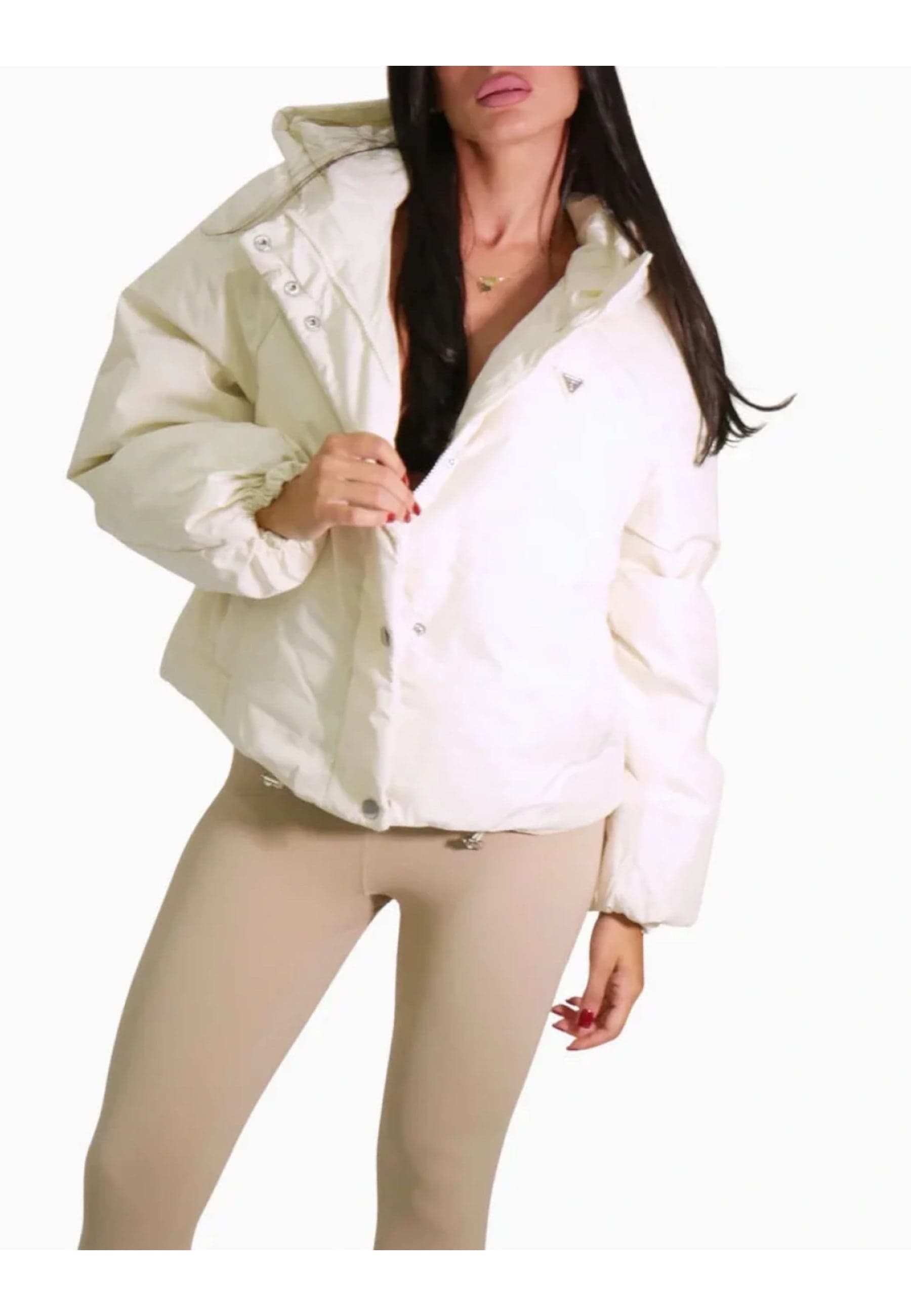 GUESS ACTIVEWEAR Giubbino Donna Guess Activewear da donna in Giacche Drestige - Casamassima, commercioVirtuoso.it