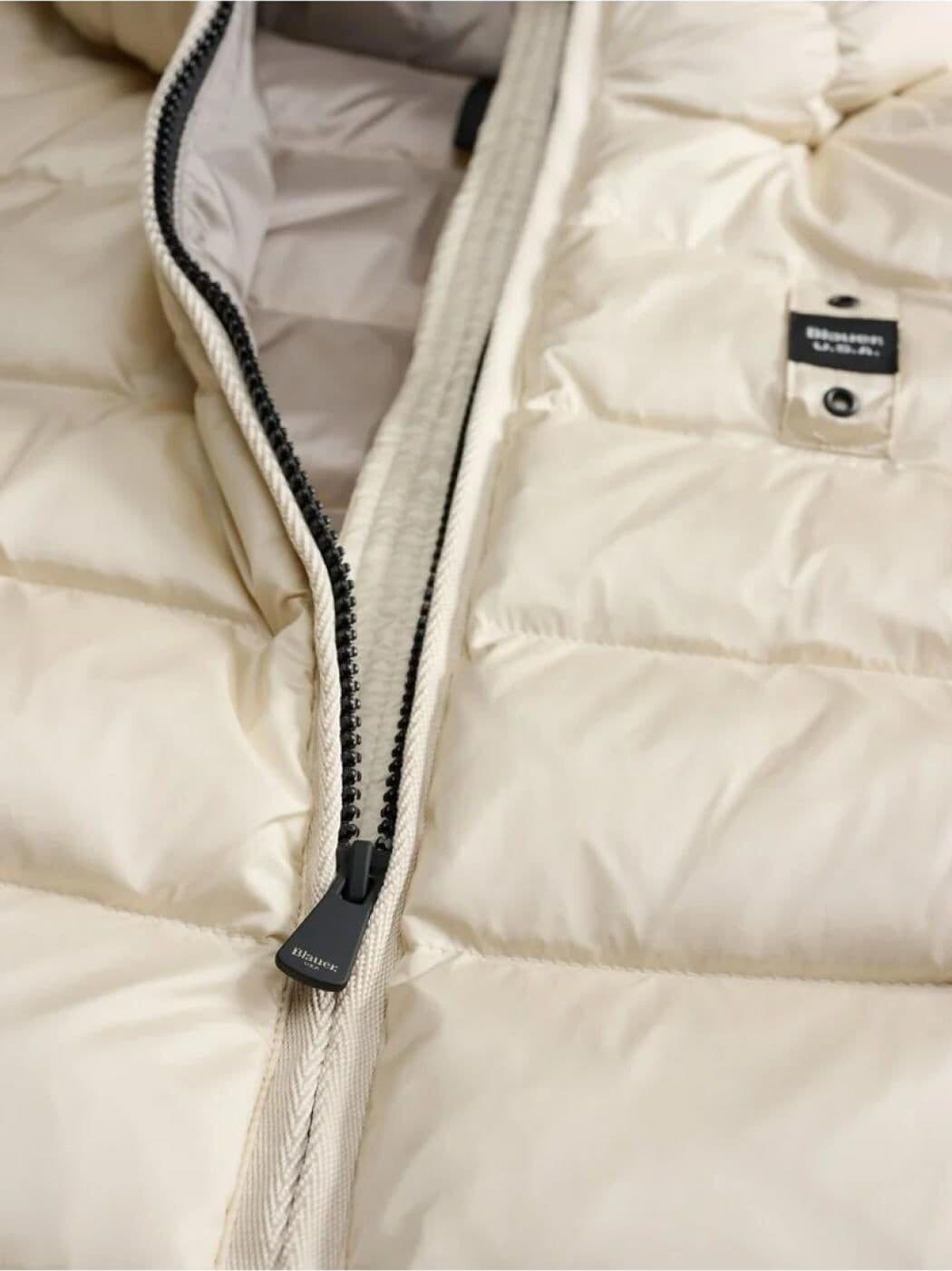 Blauer giubbino donna piumino sfiancato Charme 25WBLDC03100 907GG da donna in Giacche Drestige - Casamassima, commercioVirtuoso.it