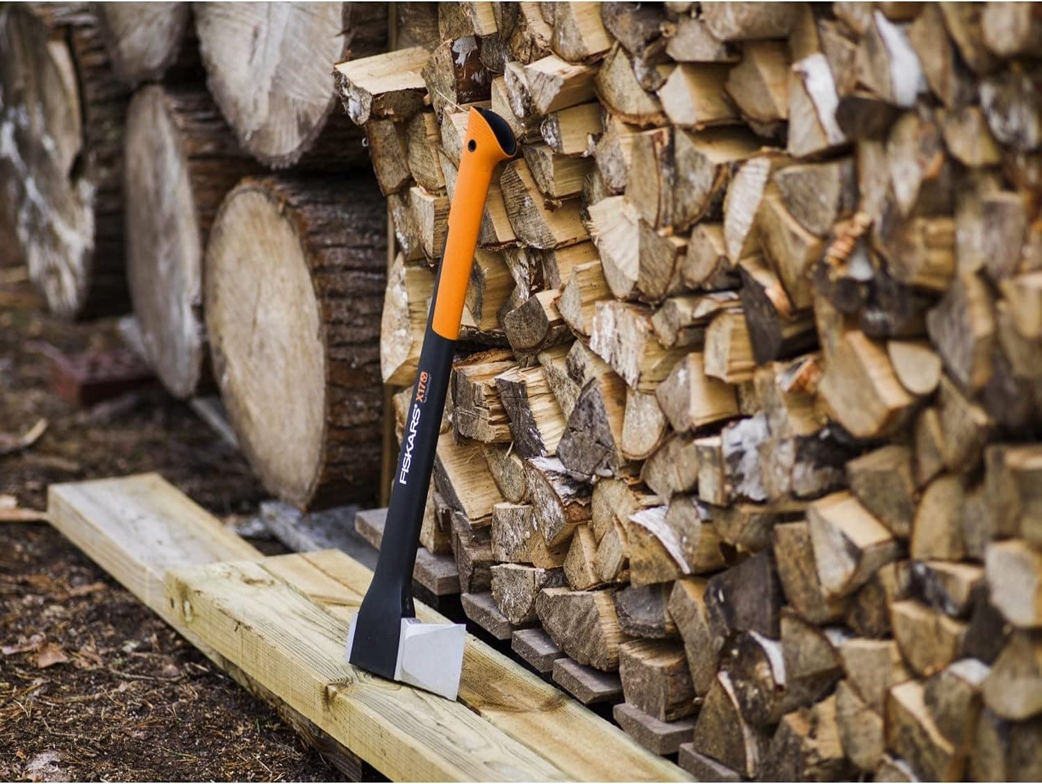 Ascia Da Spacco 'X-Series' Fiskars Modello X17 - 1500 Gr - Fiskars in Asce BricoGo - Marano di Napoli, commercioVirtuoso.it