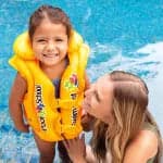 Giubbino Gonfiabile Scuola Safety S2 Per Piscina 36 Anni Cm.47X50 Peso Kg.0,30 (58660) Intex in Giubbotti salvagente BricoGo - Marano di Napoli, commercioVirtuoso.it