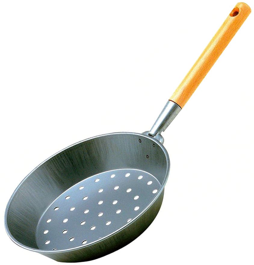 Padella Arrostitore Per Castagne Ø26 Cm In Lamiera Con Manico In Legno Caldarrostiera Conica in Padelle universali BricoGo - Marano di Napoli, commercioVirtuoso.it