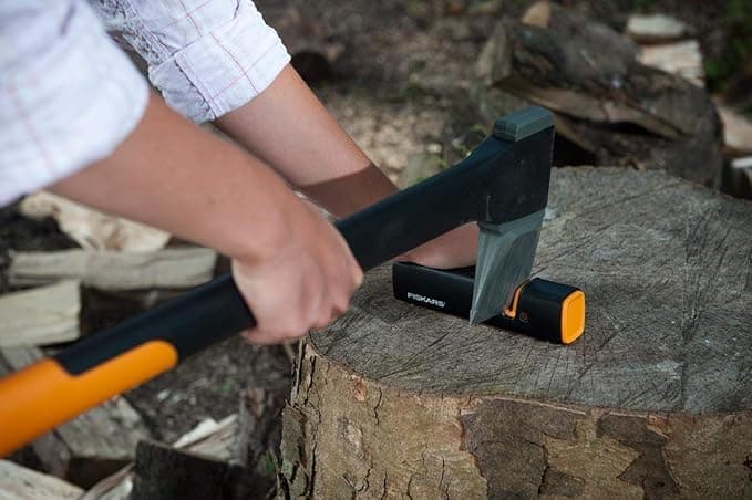 Affilalama Xsharp Per Asce E Coltelli Mm.165 (120740) Fiskars in Affilacoltelli manuali BricoGo - Marano di Napoli, commercioVirtuoso.it