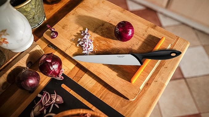 Fiskars Coltello Cucina Essential Lama Cm. 21 in Set di coltelli da cucina BricoGo - Marano di Napoli, commercioVirtuoso.it
