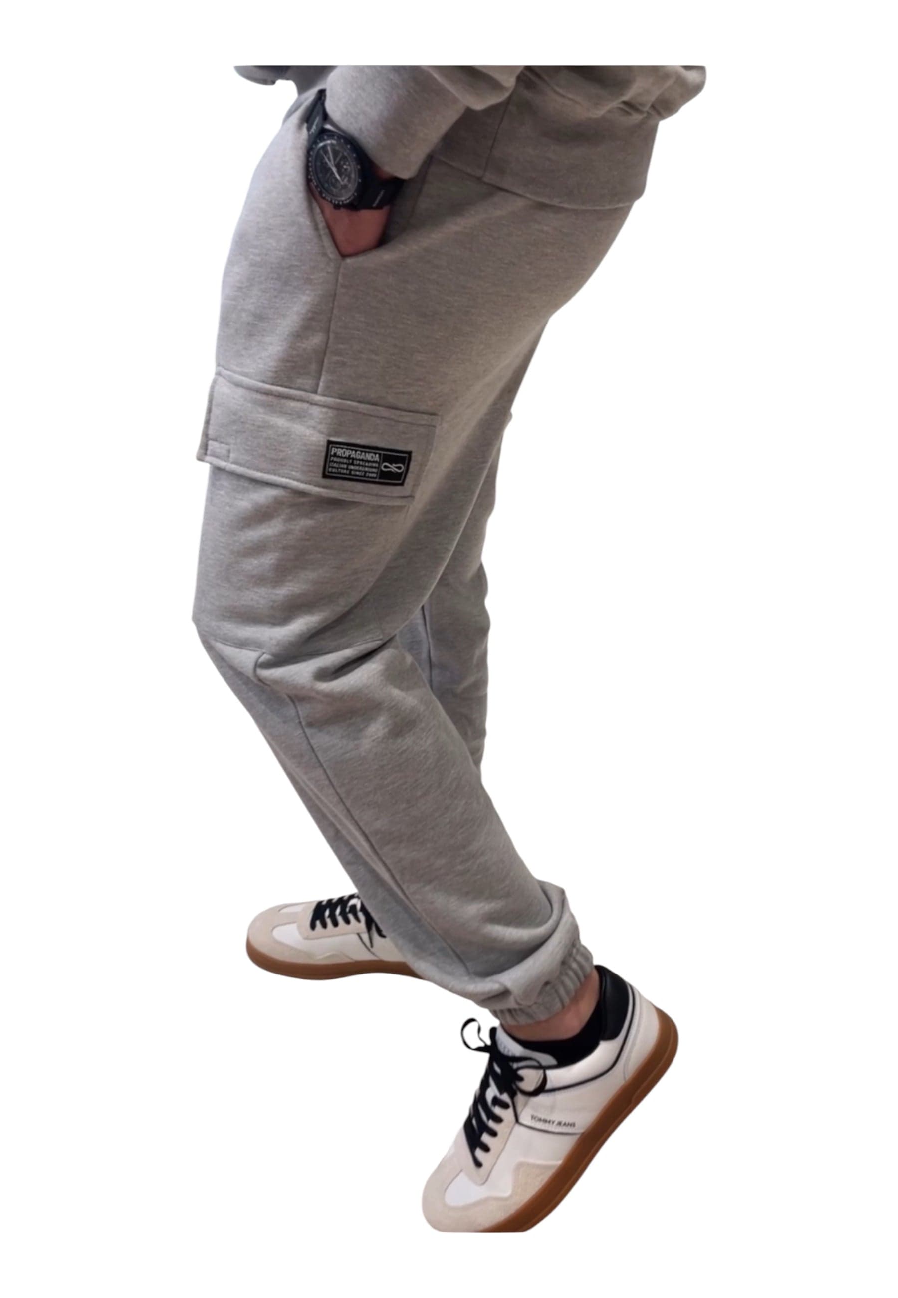 PROPAGANDA Pantaloni tuta cargo Uomo Propaganda da uomo in Pantaloni sportivi Drestige - Casamassima, commercioVirtuoso.it