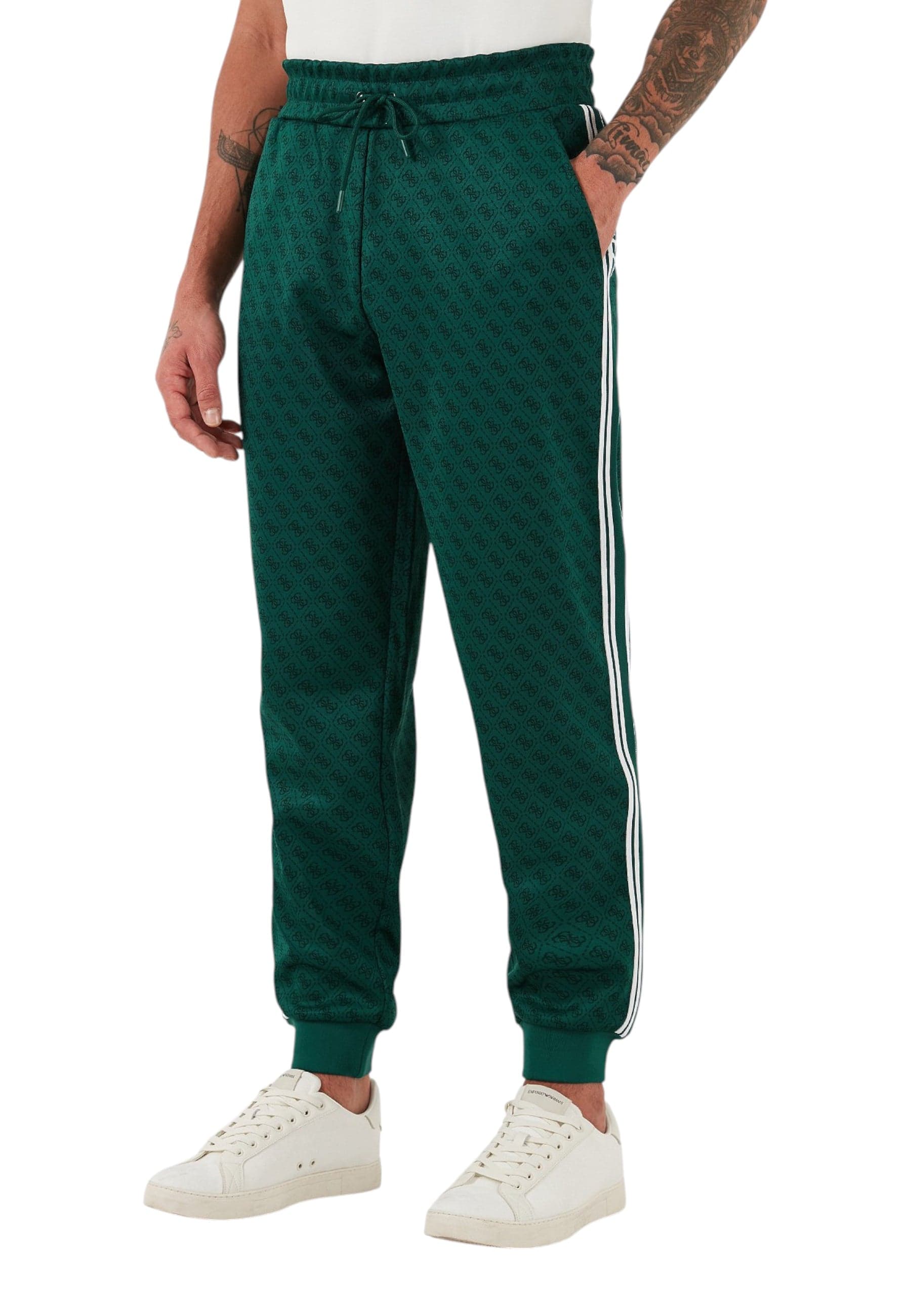 GUESS ACTIVEWEAR Pantaloni Jogger Uomo Guess Activewear da uomo in Pantaloni sportivi Drestige - Casamassima, commercioVirtuoso.it