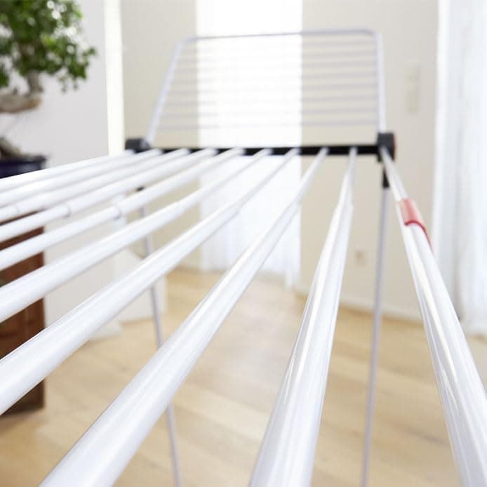 Stendino Infinity Flex Plus In Acciaio Verniciato Estensibile Fino A 2 Metri Con Ali Alte E Ruote Vileda in Stendini BricoGo - Marano di Napoli, commercioVirtuoso.it