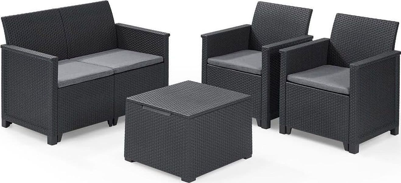 Salottino da Esterno Emma Lounge Set in Resina Effetto Rattan 4 Pezzi