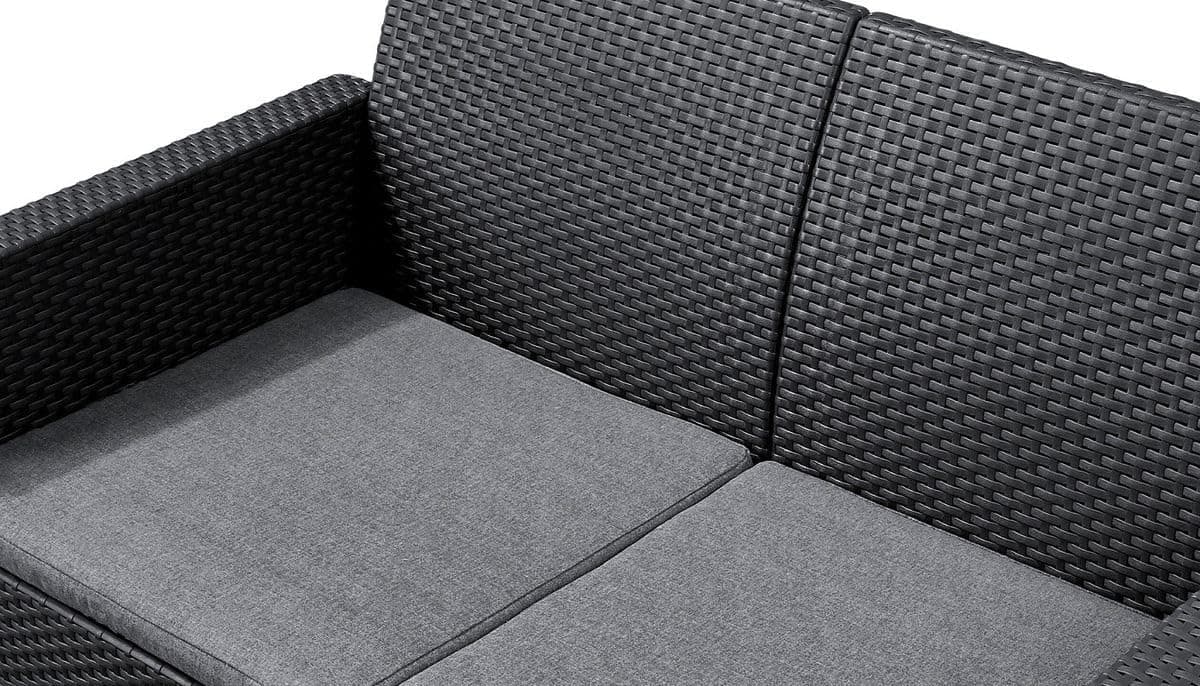 Salottino Da Esterno Emma Lounge Set 4 Pezzi In Resina Effetto Rattan Colore Graphite Con Divano, 2 Poltrone E Tavolino Contenitore Keter in Divani BricoGo - Marano di Napoli, commercioVirtuoso.it