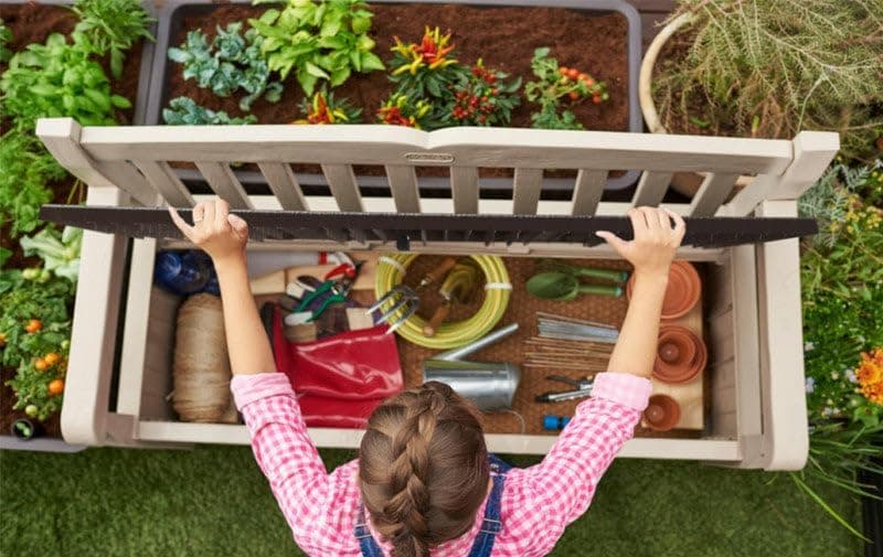 Panchina Contenitore Da Giardino Eden In Resina Effetto Legno Marrone 265 Litri Con Seduta Per 2 Persone Keter in Panche BricoGo - Marano di Napoli, commercioVirtuoso.it