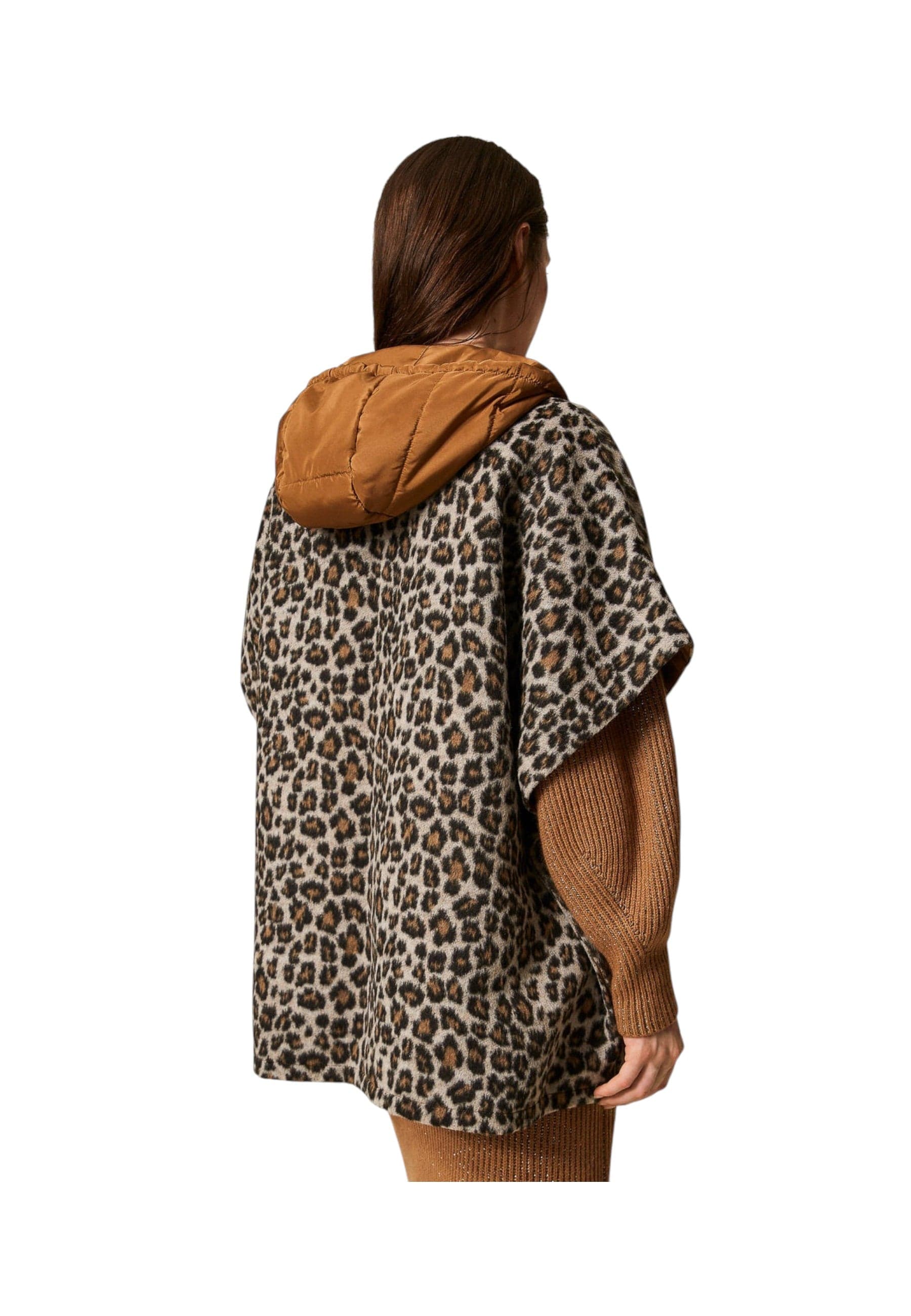 TWINSET Cappa Donna Twinset 252to5080 da donna in Maglioni Drestige - Casamassima, commercioVirtuoso.it