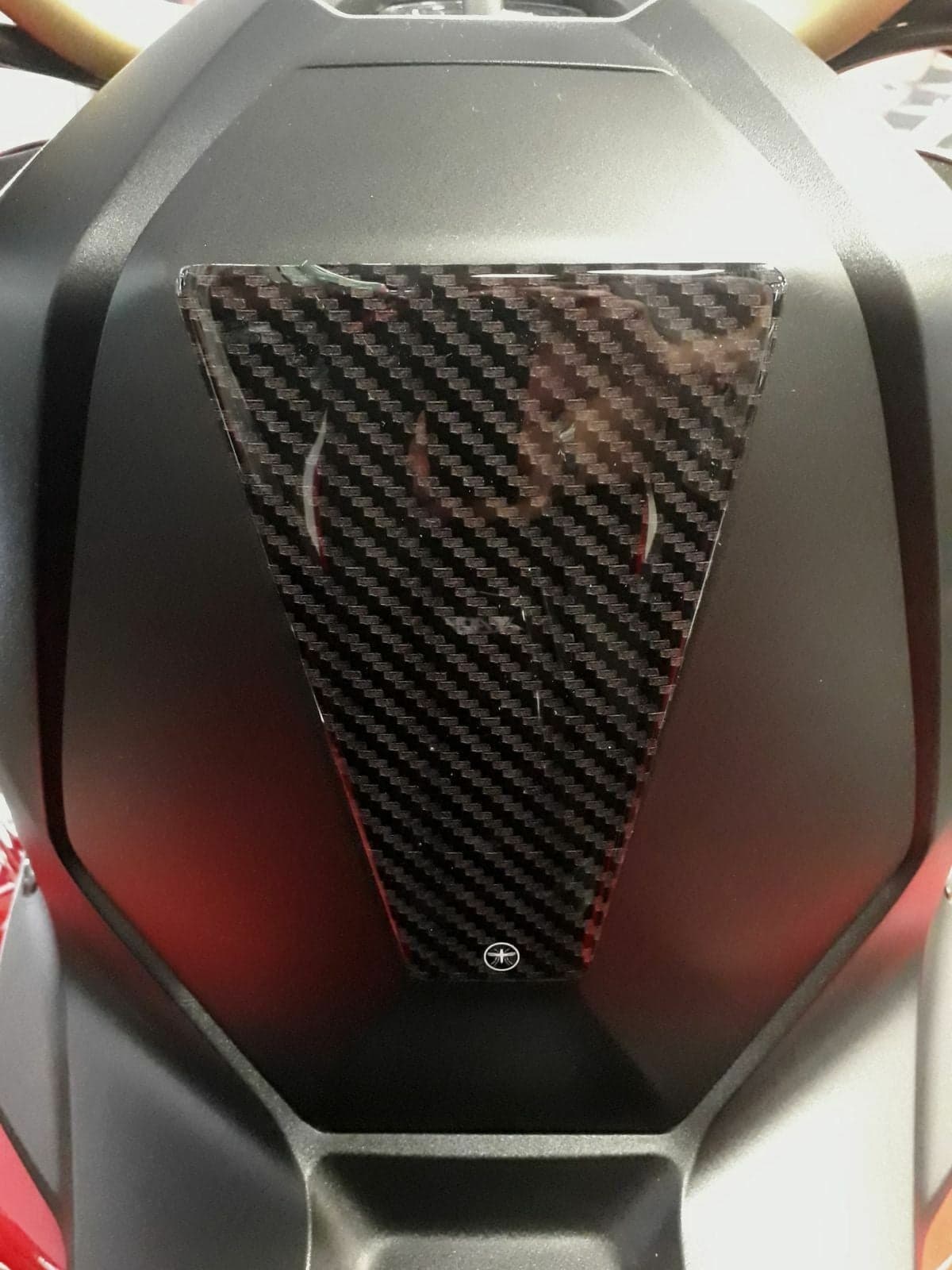 Adesivo 3d Protezione Zona Accensione Compatibile Xadv Honda X-Adv 750 2017-2020 in Decalcomanie adesivi e magneti LabelBike - Bibbiano, commercioVirtuoso.it