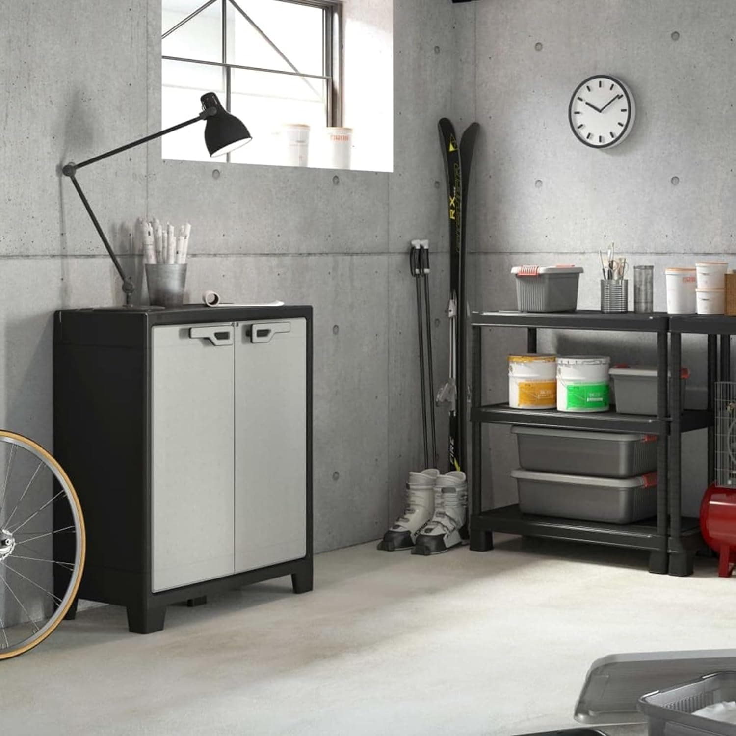 Armadio Basso Titan Xl In Resina Con 3 Ripiani Regolabili Colore Antracite Grigio Keter in Armadi BricoGo - Marano di Napoli, commercioVirtuoso.it