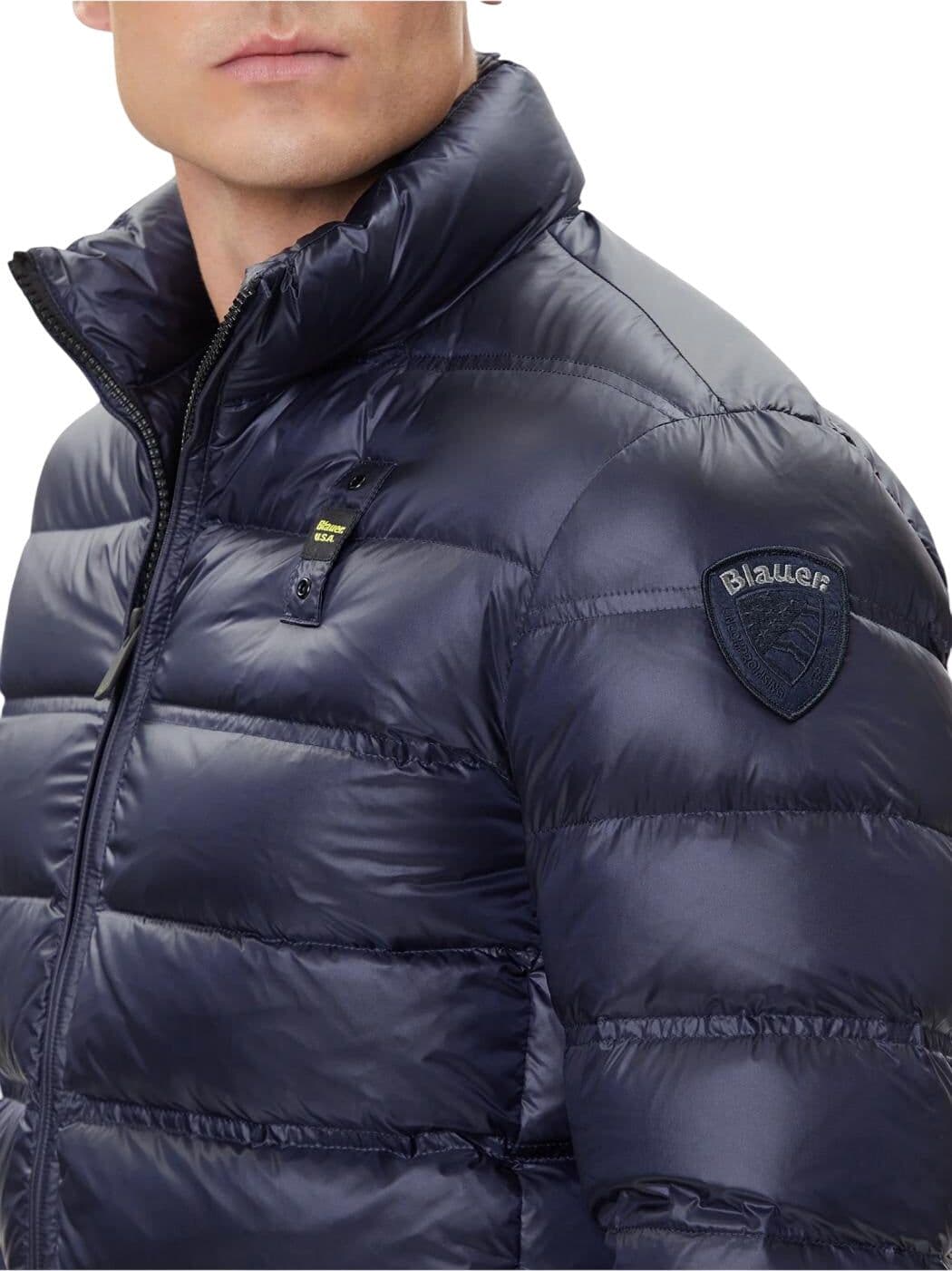 Blauer giubbino uomo piumino con collo alla coreana Belmont 25WBLUC03090-006719 888 da uomo in Giacche Drestige - Casamassima, commercioVirtuoso.it