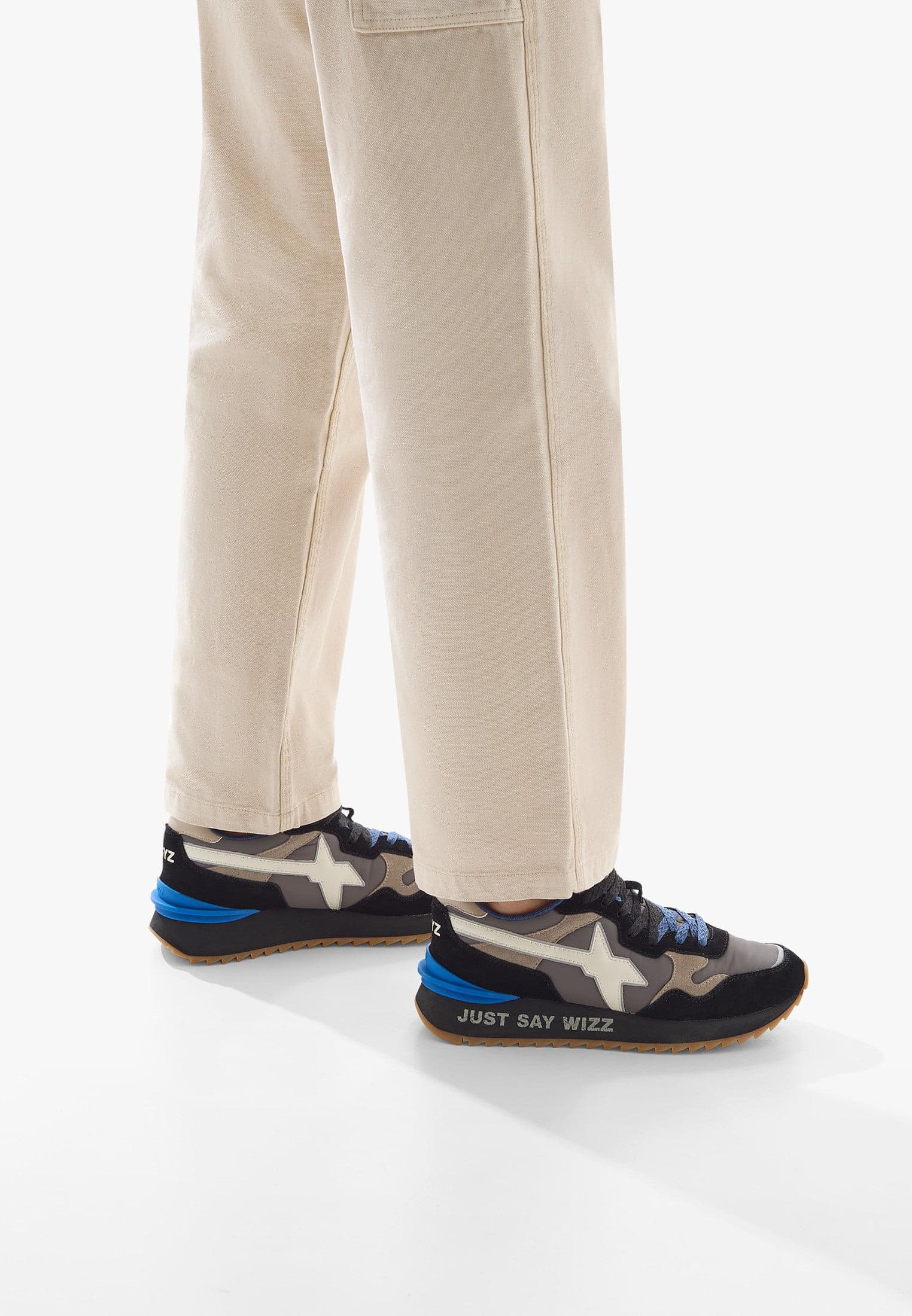 W6YZ W6yz scarpe uomo YAK-M. - Sneakers in tessuto tecnico e suede - Nero-Grigio 2015185111A33 da uomo in Sneaker casual Drestige - Casamassima, commercioVirtuoso.it