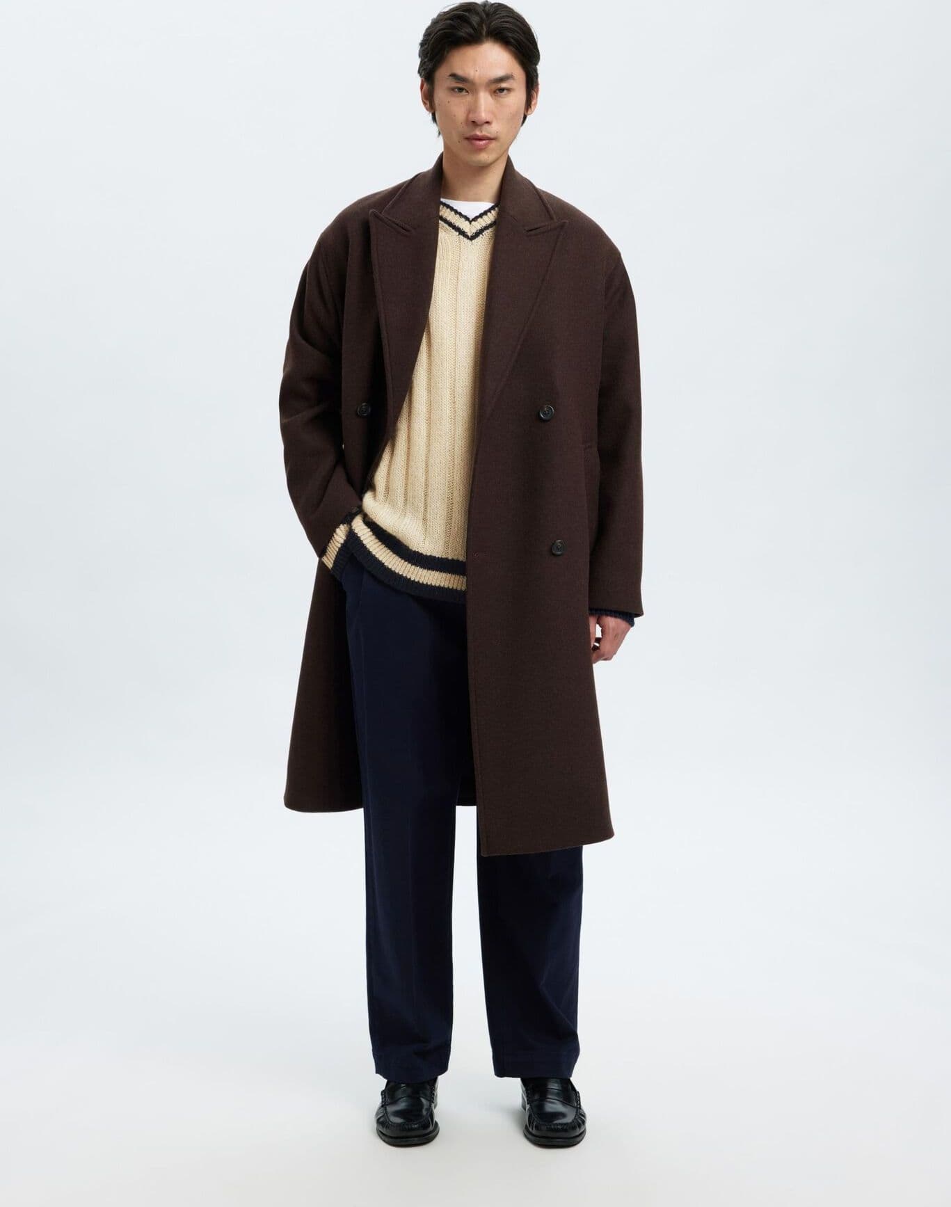 SELECTED Magliaa scollo V Uomo Selected SLHROY LS KNIT RELAXED da uomo in Maglioni Drestige - Casamassima, commercioVirtuoso.it
