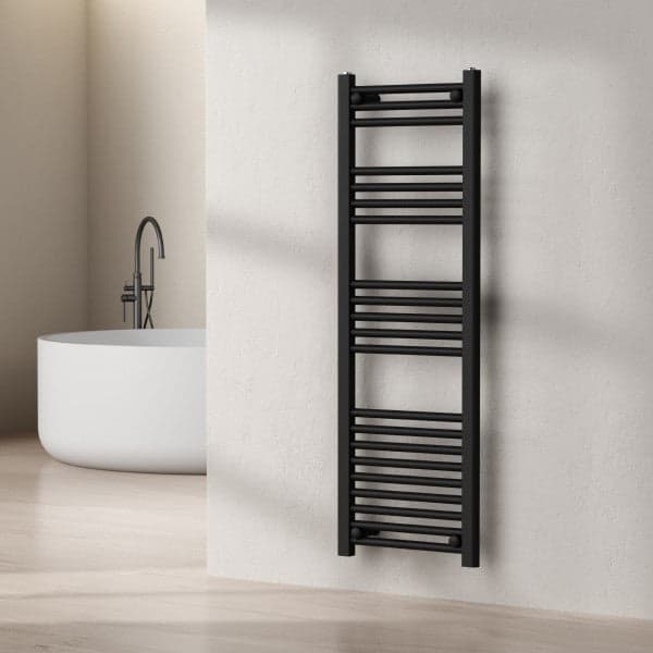Radiatore Termoarredo Scaldasalviette Nero Opaco Con Tubolari Ø25Mm Modello Elvia - Mm 840X450 Watt 377 Int.400 - Mam in Scalda asciugamani da parete BricoGo - Marano di Napoli, commercioVirtuoso.it