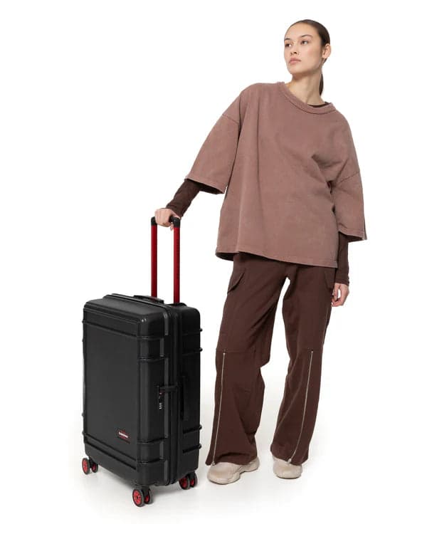 EASTPAK Valigia Adulto unisex Eastpak RESIST'R ZIP M Black da donna in Valigie Drestige - Casamassima, commercioVirtuoso.it