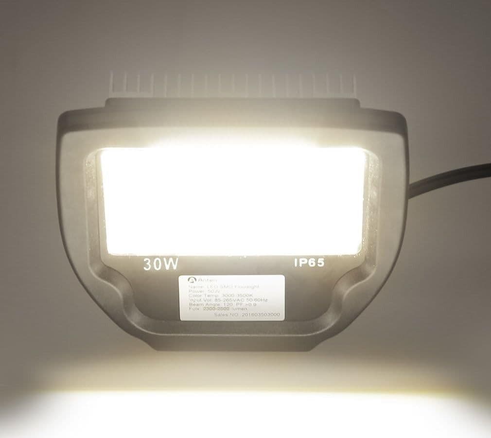 Anten 10W 2500LM SMD 2835 LED IP65 Faretto di sicurezza per esterni bianco natur in Proiettori CL Store - Battipaglia, commercioVirtuoso.it