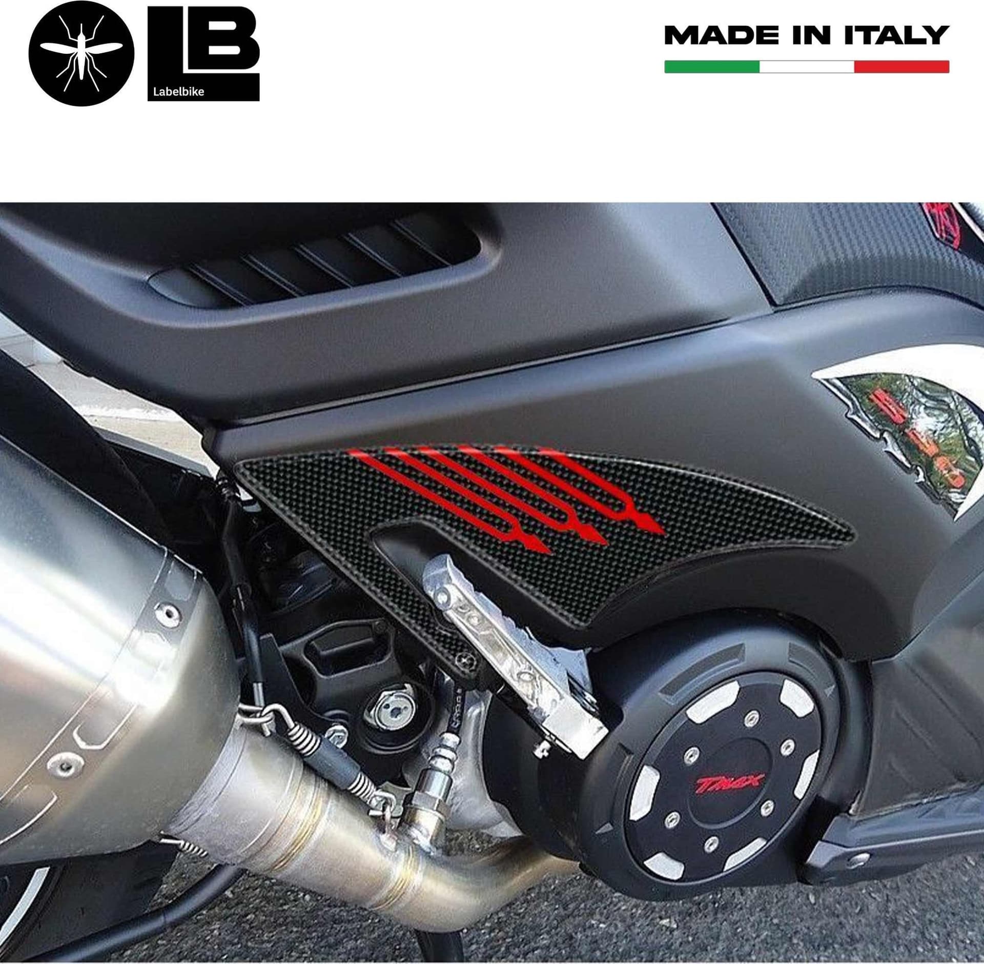2 ADESIVI 3D carbon compatibili per YAMAHA TMAX 530 protezioni PIEDI PASSEGGERO in Decalcomanie adesivi e magneti LabelBike - Bibbiano, commercioVirtuoso.it