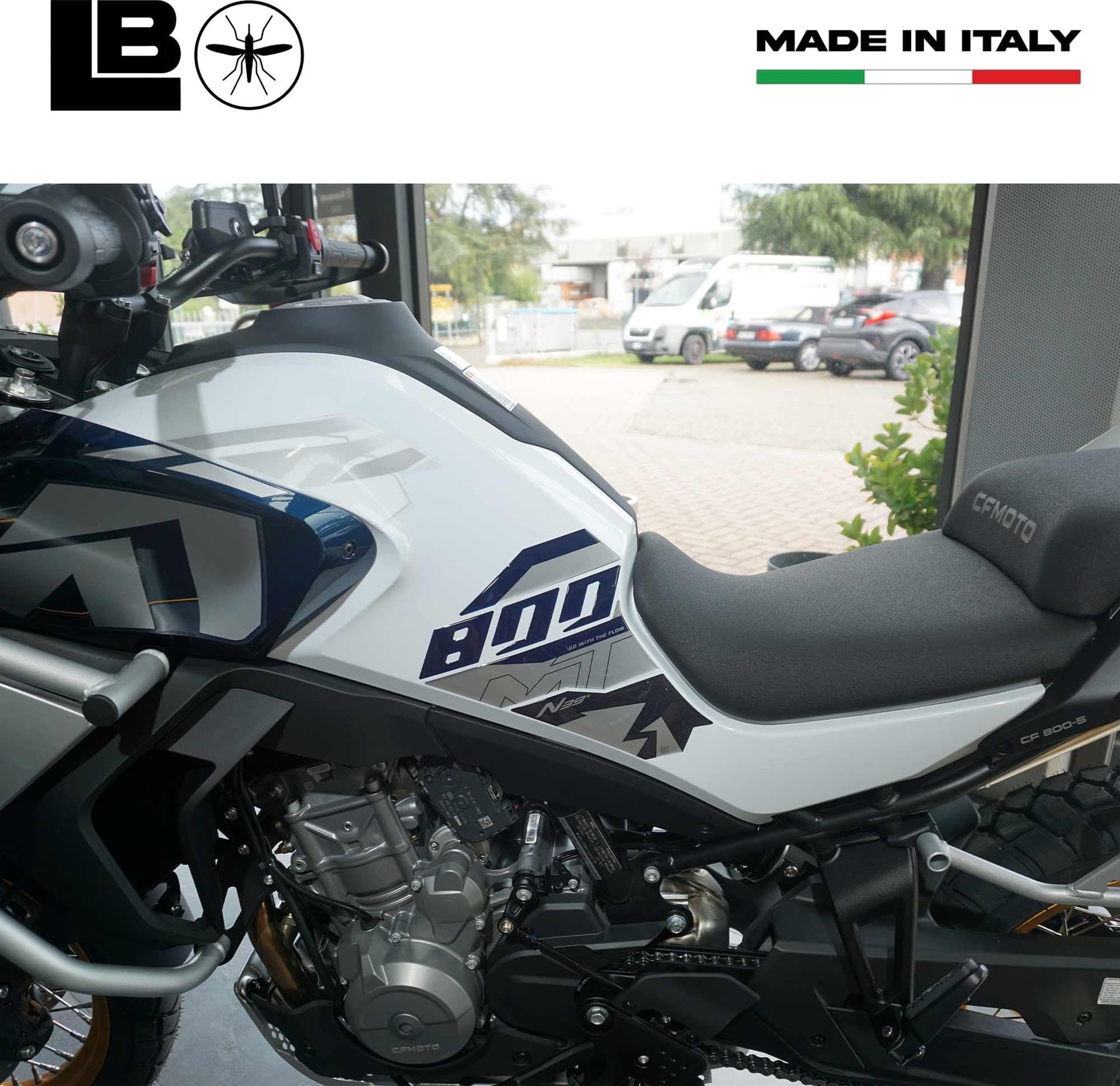 Protezioni Laterali serbatoio moto Adesivi Gel 3D compatibili con CFMOTO 800MT in Paraserbatoio LabelBike - Bibbiano, commercioVirtuoso.it