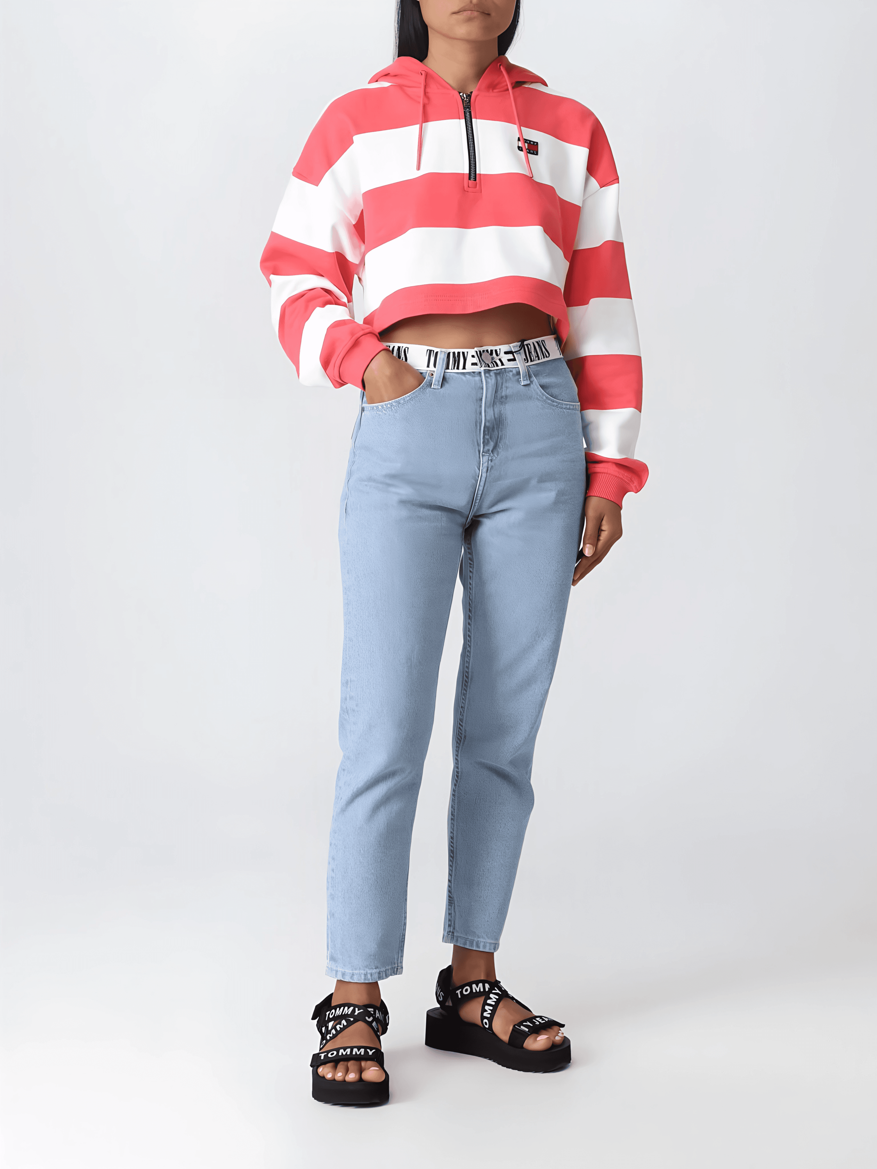 TOMMY JEANS Felpa Donna Tommy Jeans Corta da donna in Felpe con cappuccio Drestige - Casamassima, commercioVirtuoso.it