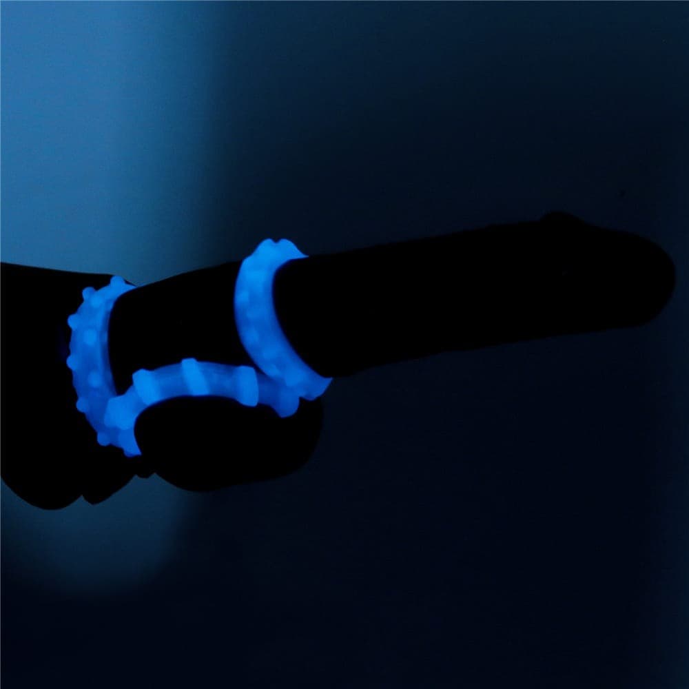Set di 3 anelli fallici fluorescenti azzurri per il pene con stimolatori in Anelli fallici e vibranti Kondorama - Martinsicuro, commercioVirtuoso.it