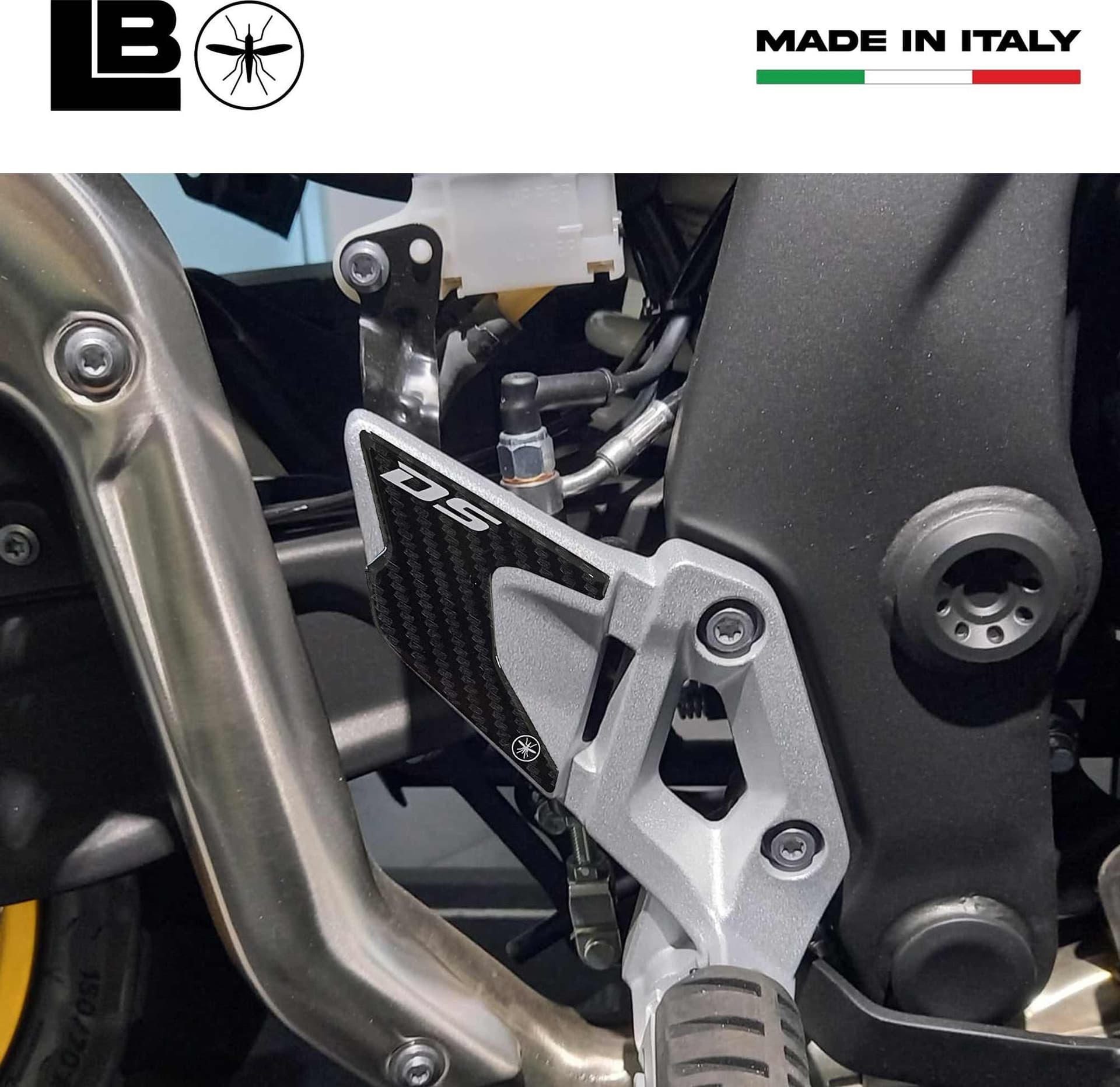 Adesivi 3D Battitacco pedane moto compatibili con Voge Valico 525DSX 2024 in Decalcomanie adesivi e magneti LabelBike - Bibbiano, commercioVirtuoso.it