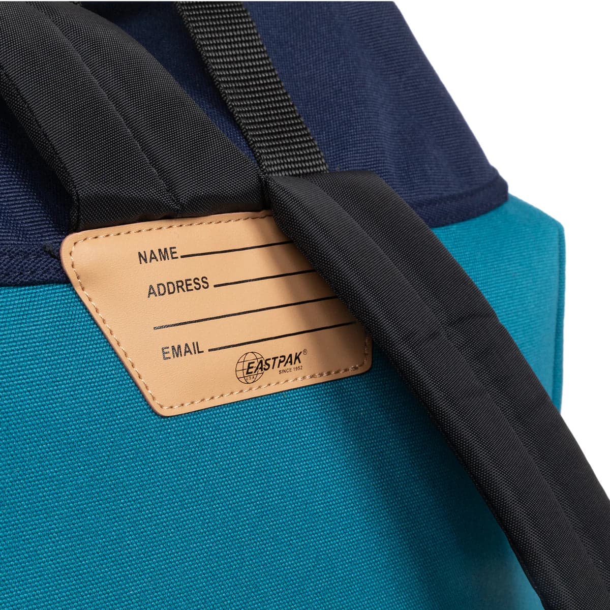 EASTPAK Zaino Adulto unisex Eastpak CHAPEL HILL PAK'R da donna in Zaini Casual Drestige - Casamassima, commercioVirtuoso.it