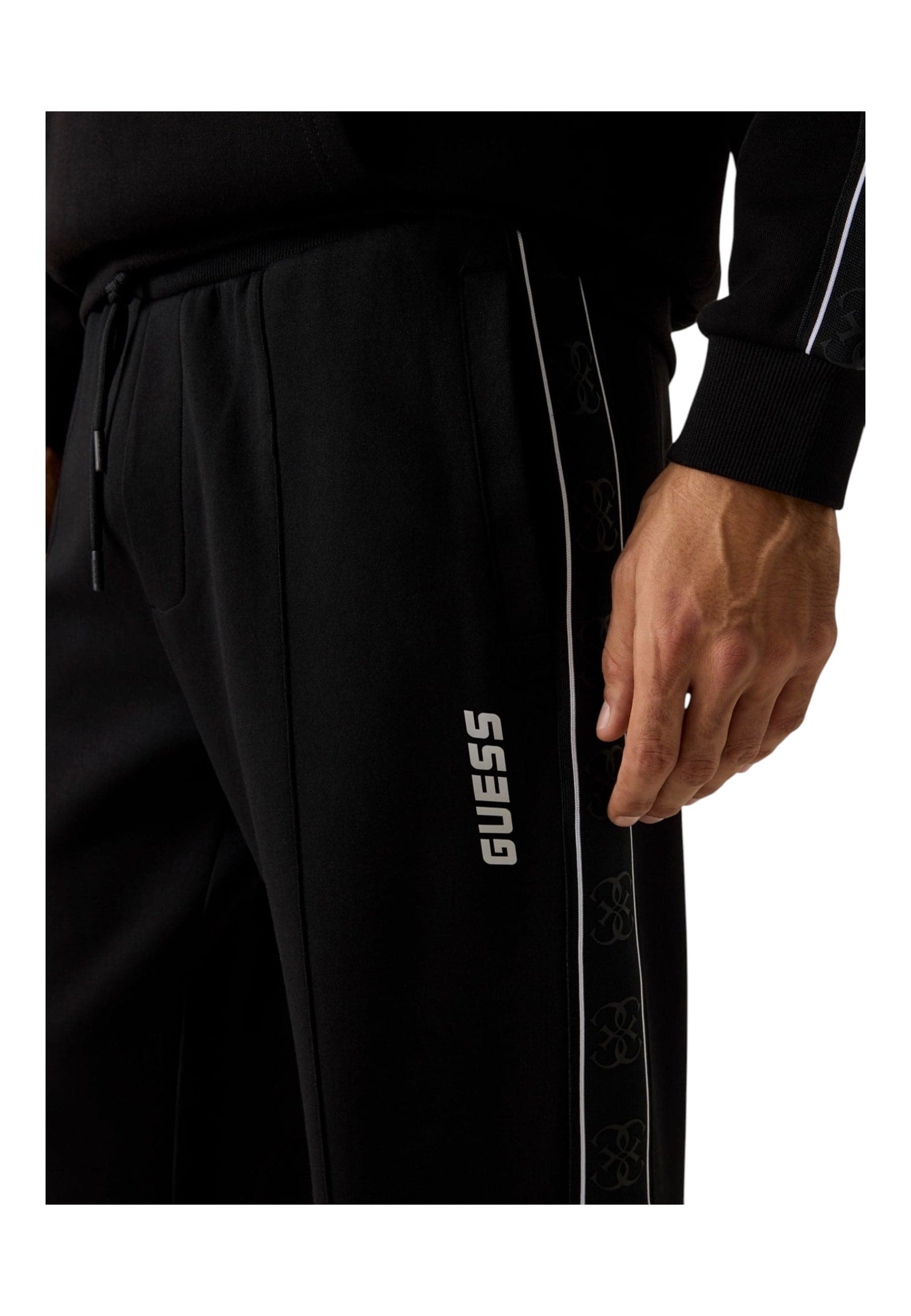 GUESS ACTIVEWEAR Pantaloni Uomo Guess Activewear Regular Fit da uomo in Jeans Drestige - Casamassima, commercioVirtuoso.it