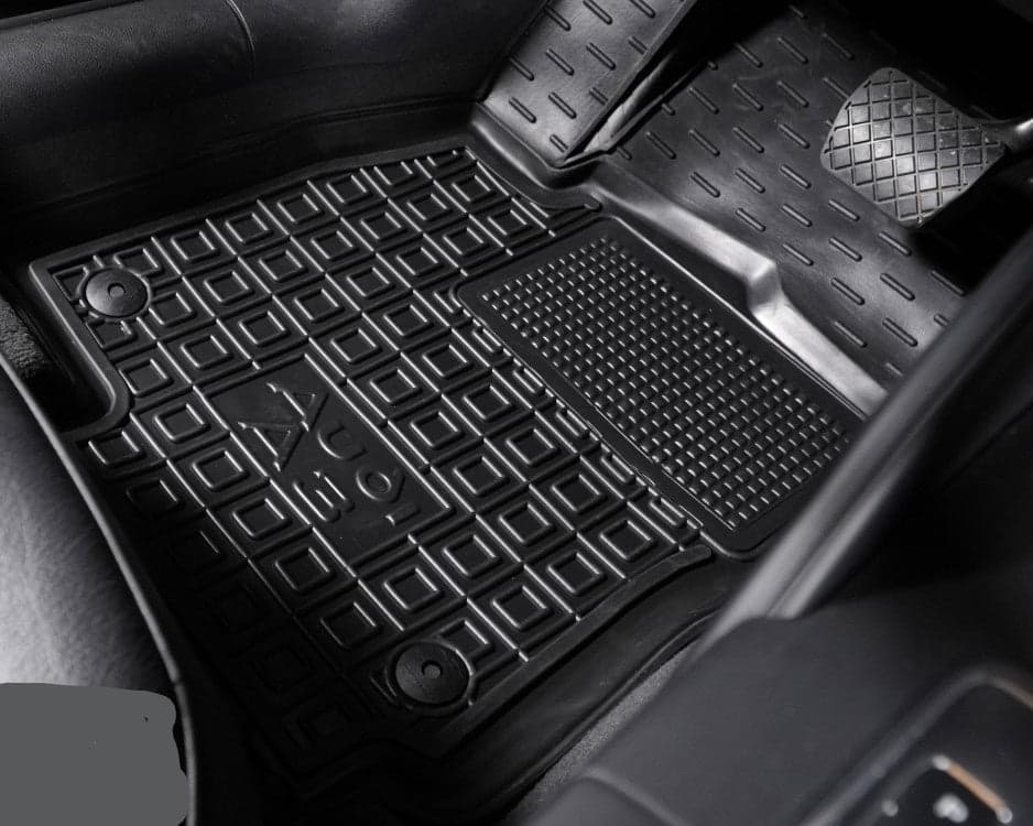 Set tappetini di gomma su misura per Audi A3 (8V) (2012-2020) in Tappetini antiscivolo Autooggetti.it - Roma, commercioVirtuoso.it