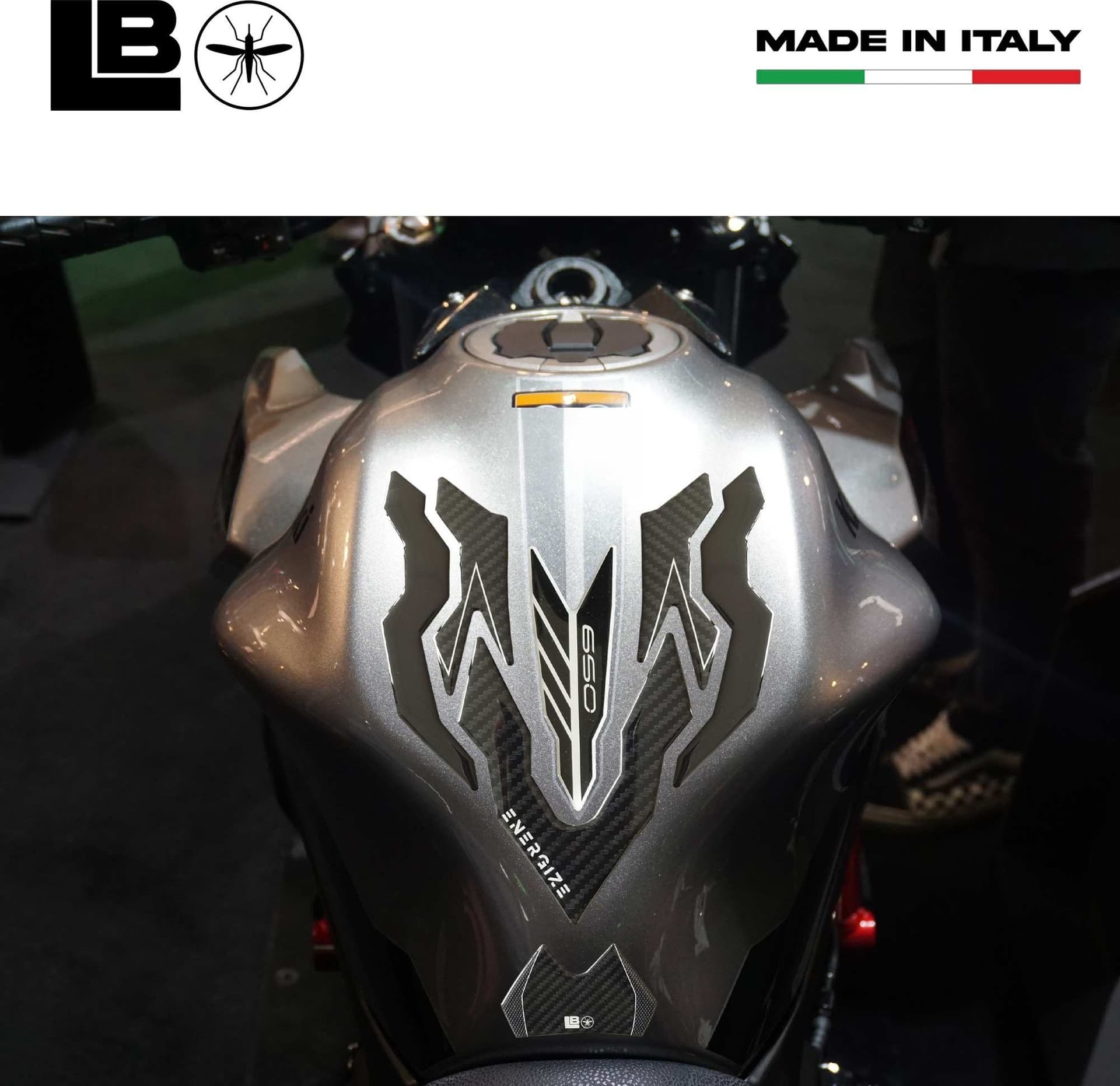 Adesivi 3D Protezione Paraserbatoio compatibili con Kawasaki Z650 2023-2025 in Paraserbatoio LabelBike - Bibbiano, commercioVirtuoso.it