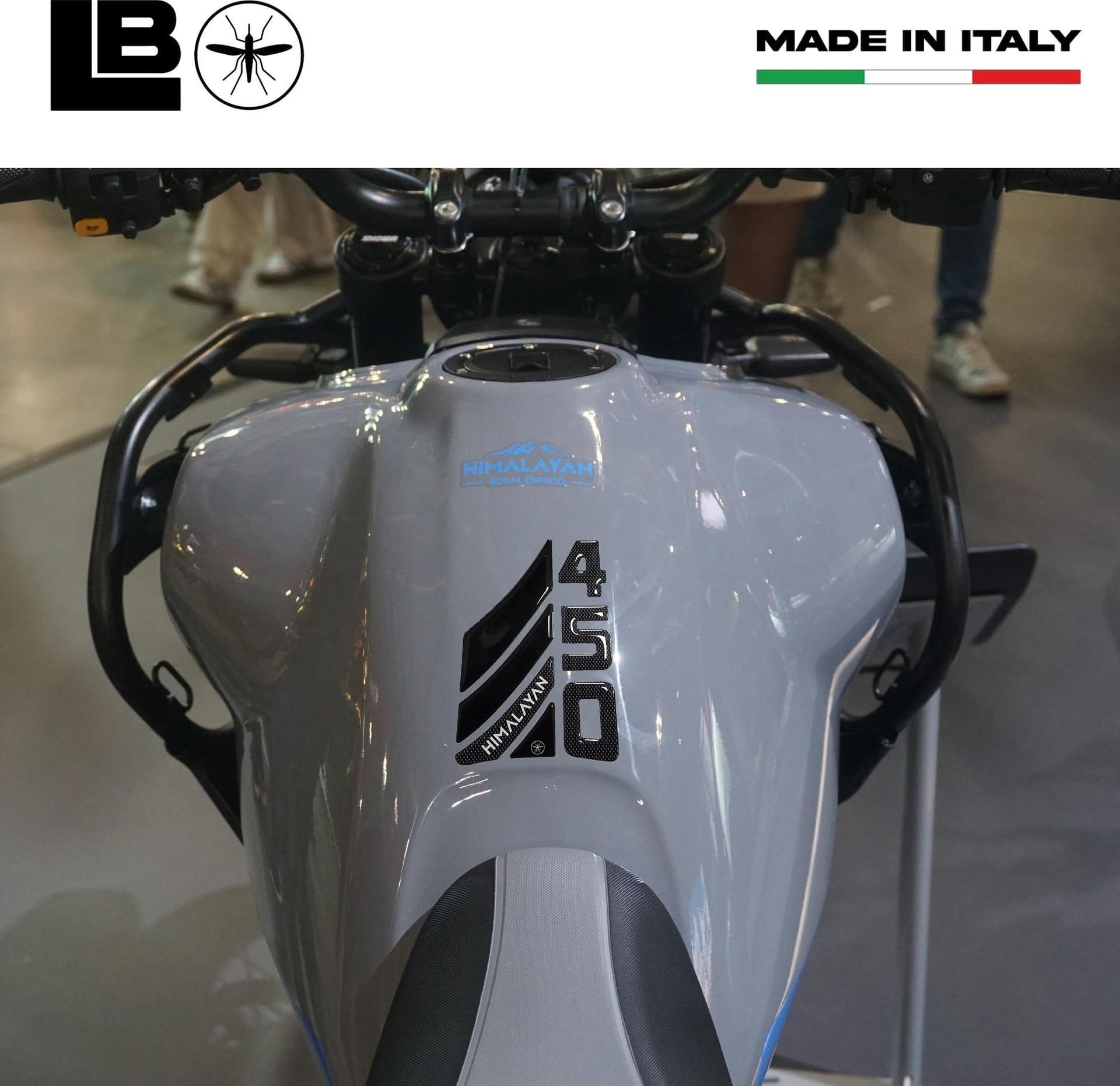 Paraserbatoio moto Adesivi 3D compatibili con Royal Enfield Himalayan 450 2025 in Paraserbatoio LabelBike - Bibbiano, commercioVirtuoso.it