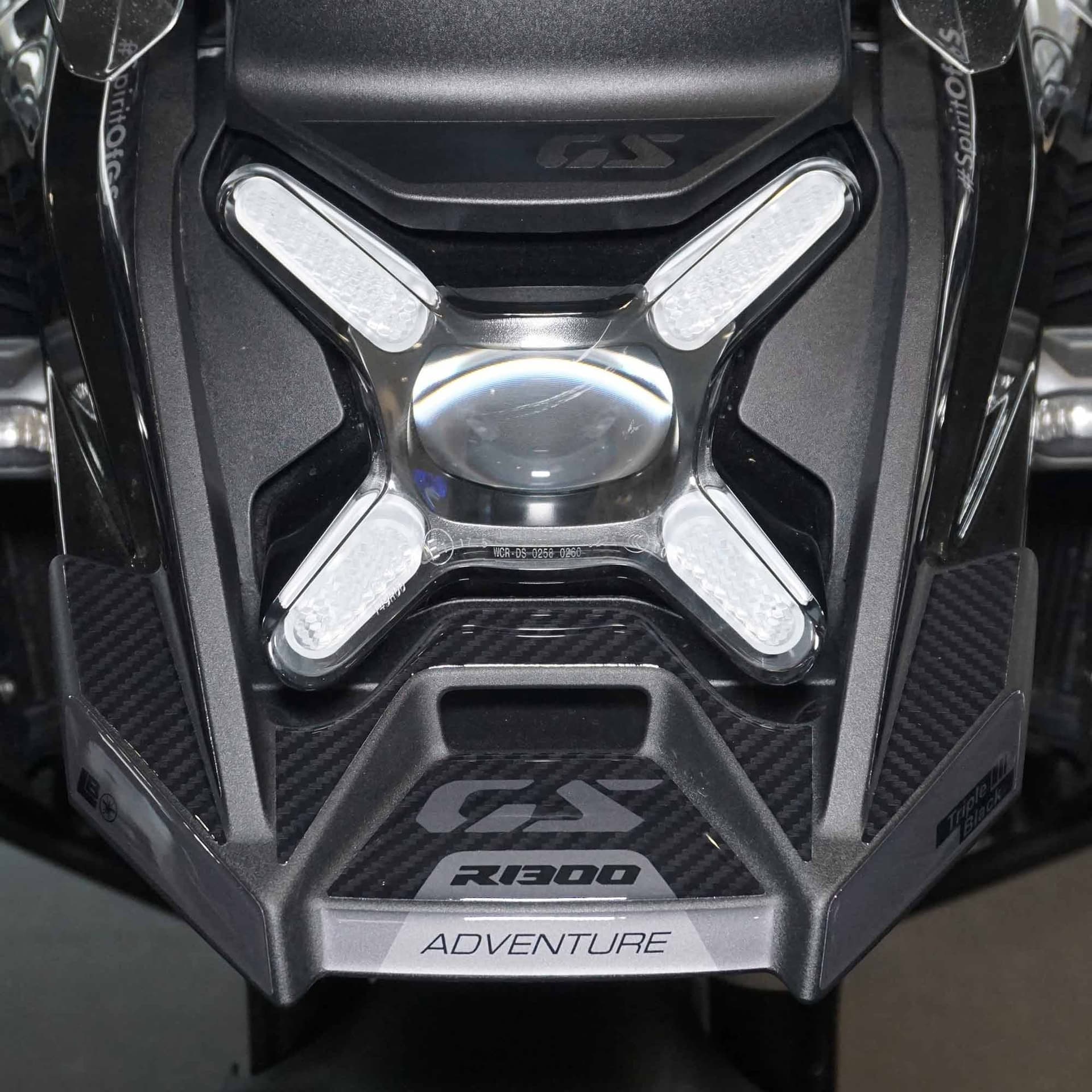 Protezione Becco Frontale moto Adesivo 3D compatibile con BMW R1300GS Adventure in Decalcomanie adesivi e magneti LabelBike - Bibbiano, commercioVirtuoso.it