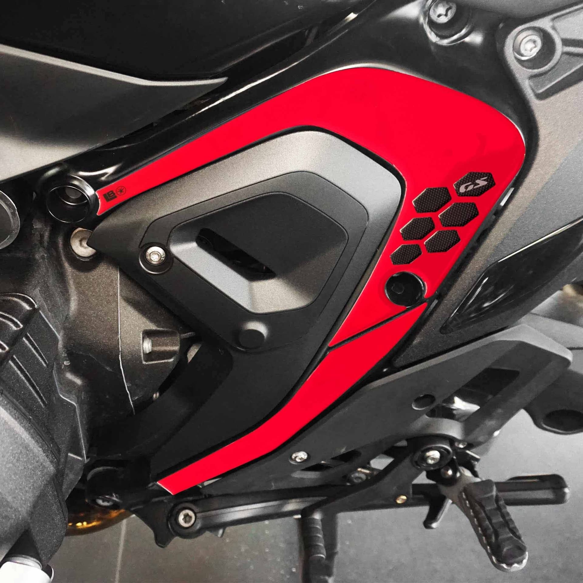 Protezioni Laterali Telaio Adesivi moto compatibili con BMW R 1300 GS Adventure in Decalcomanie adesivi e magneti LabelBike - Bibbiano, commercioVirtuoso.it