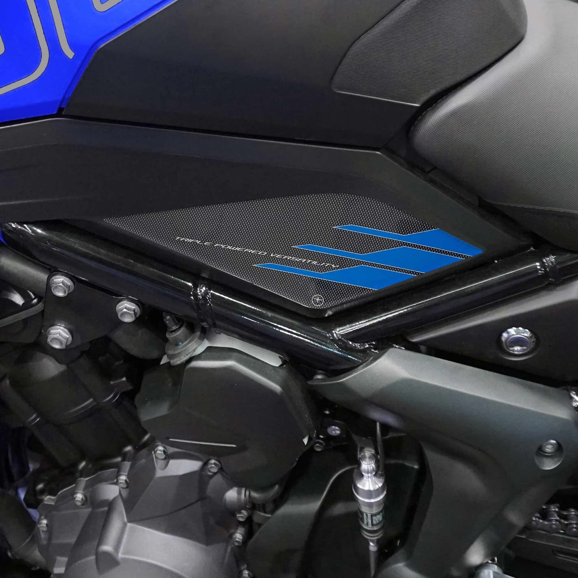 Adesivi 3D Protezioni laterali compatibili con Triumph Tiger 800 Sport 2025 in Decalcomanie adesivi e magneti LabelBike - Bibbiano, commercioVirtuoso.it