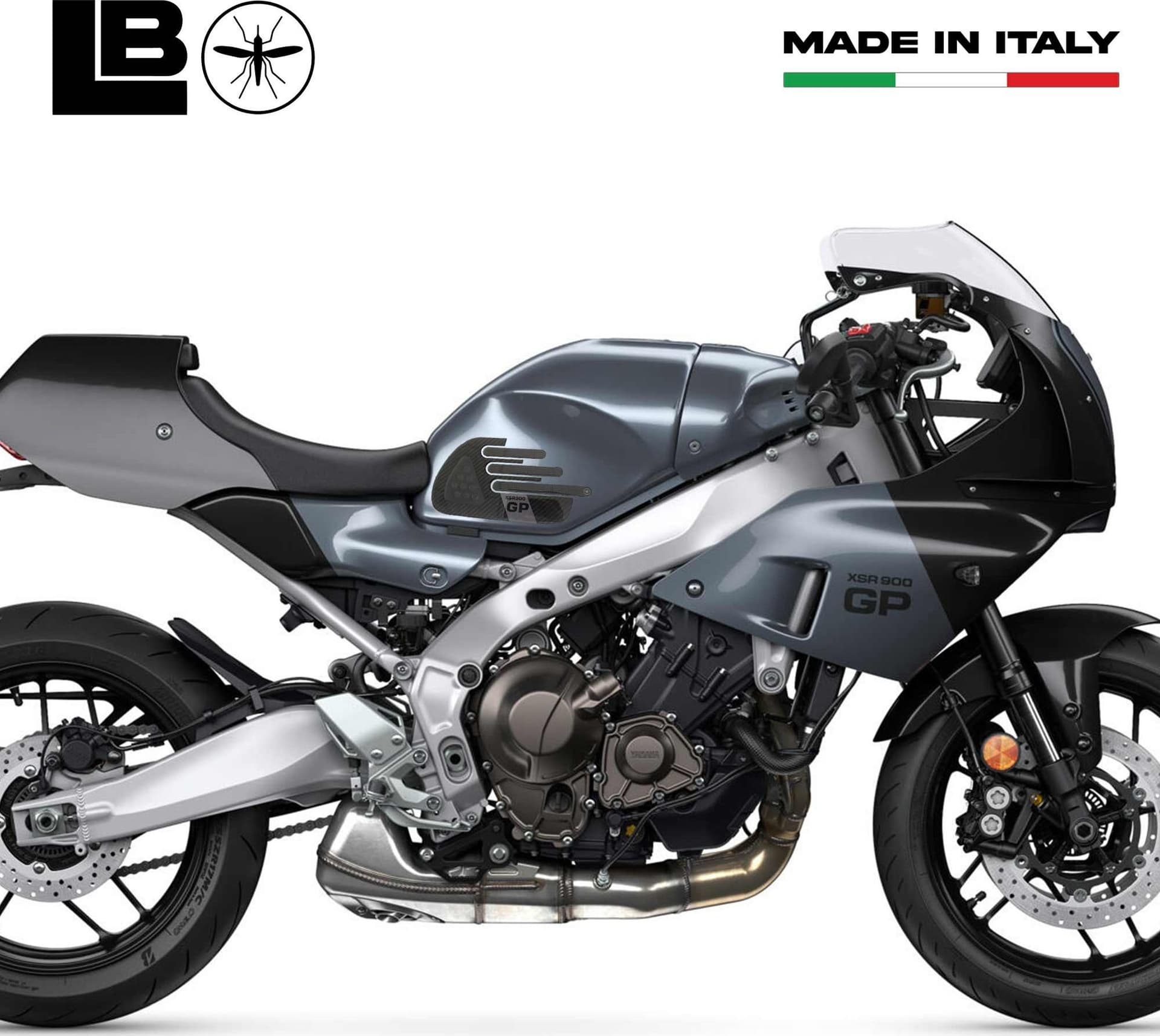 Adesivi 3D Protezioni Laterali Serbatoio compatibili con Yamaha XSR900 GP 2025 in Paraserbatoio LabelBike - Bibbiano, commercioVirtuoso.it
