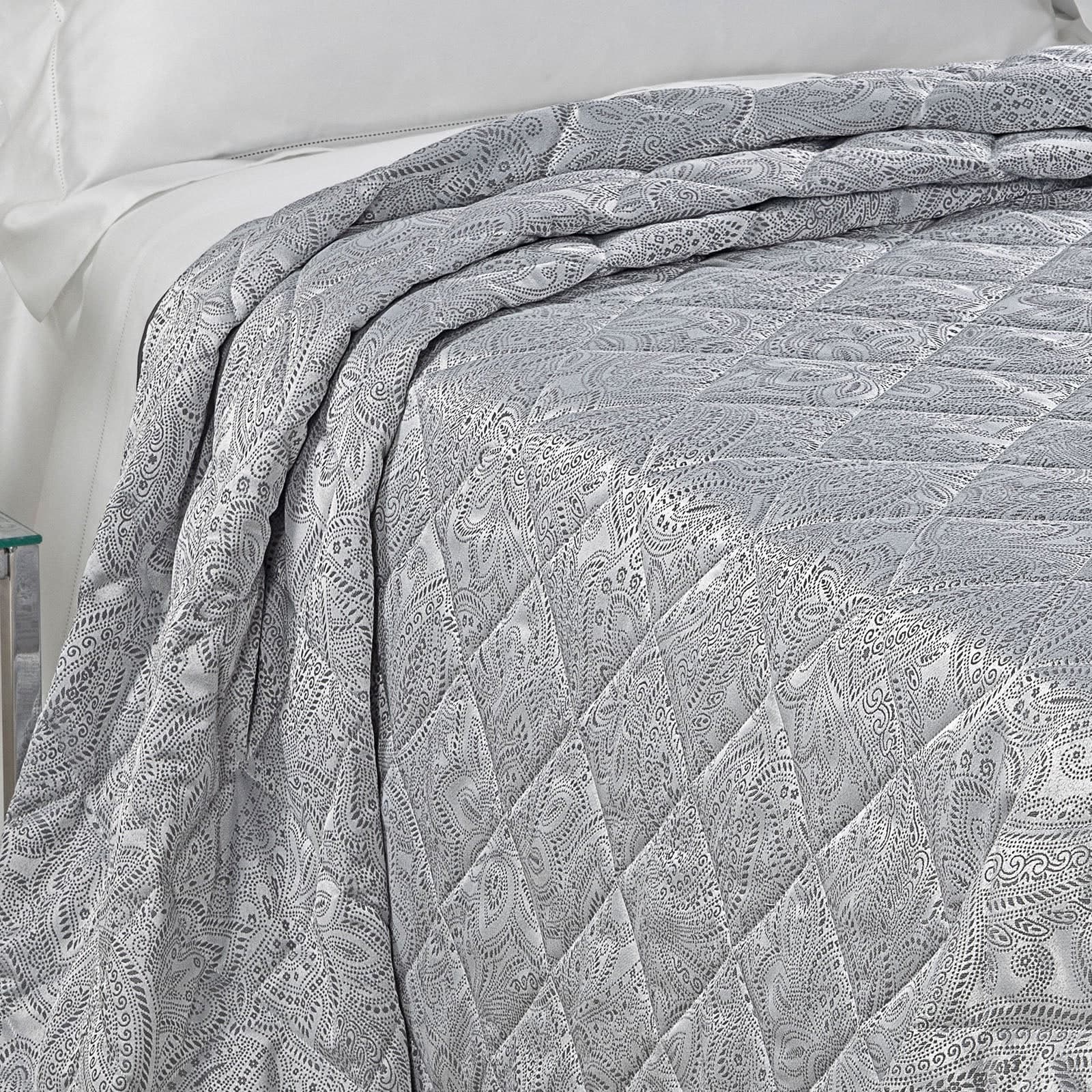Copriletto Trapuntato Dorata ! Caleffi-In Raso Jacquard Matrimoniale Dreaming - Eleganza e Comfort in prodotto Anastasi - Marsala, commercioVirtuoso.it
