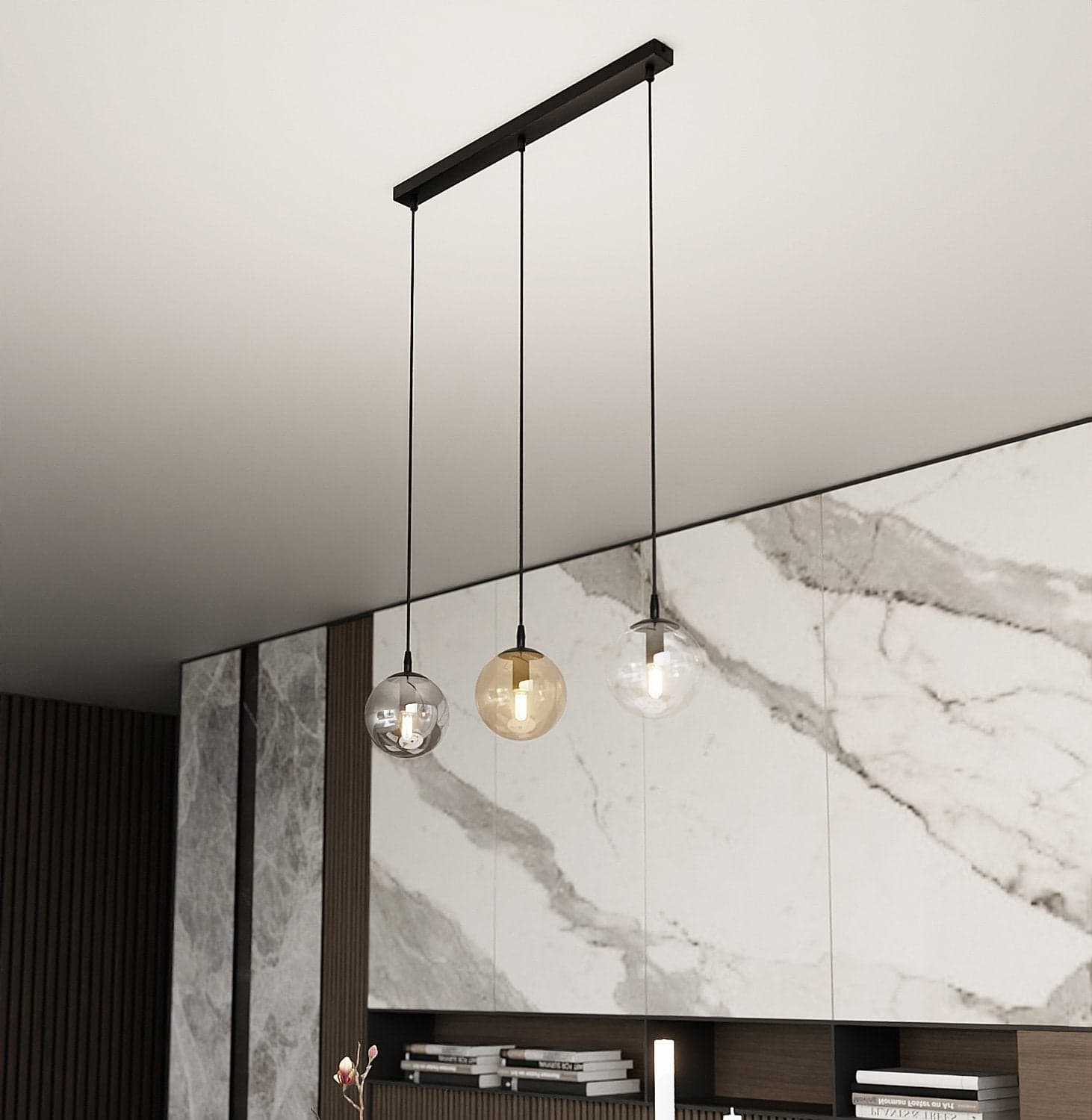 Sospensione Moderna 3 Luci Cosmo In Acciaio Nero E Sfere In Vetro Multicolor in Lampade a sospensione LuceArt - Montecorvino Pugliano, commercioVirtuoso.it