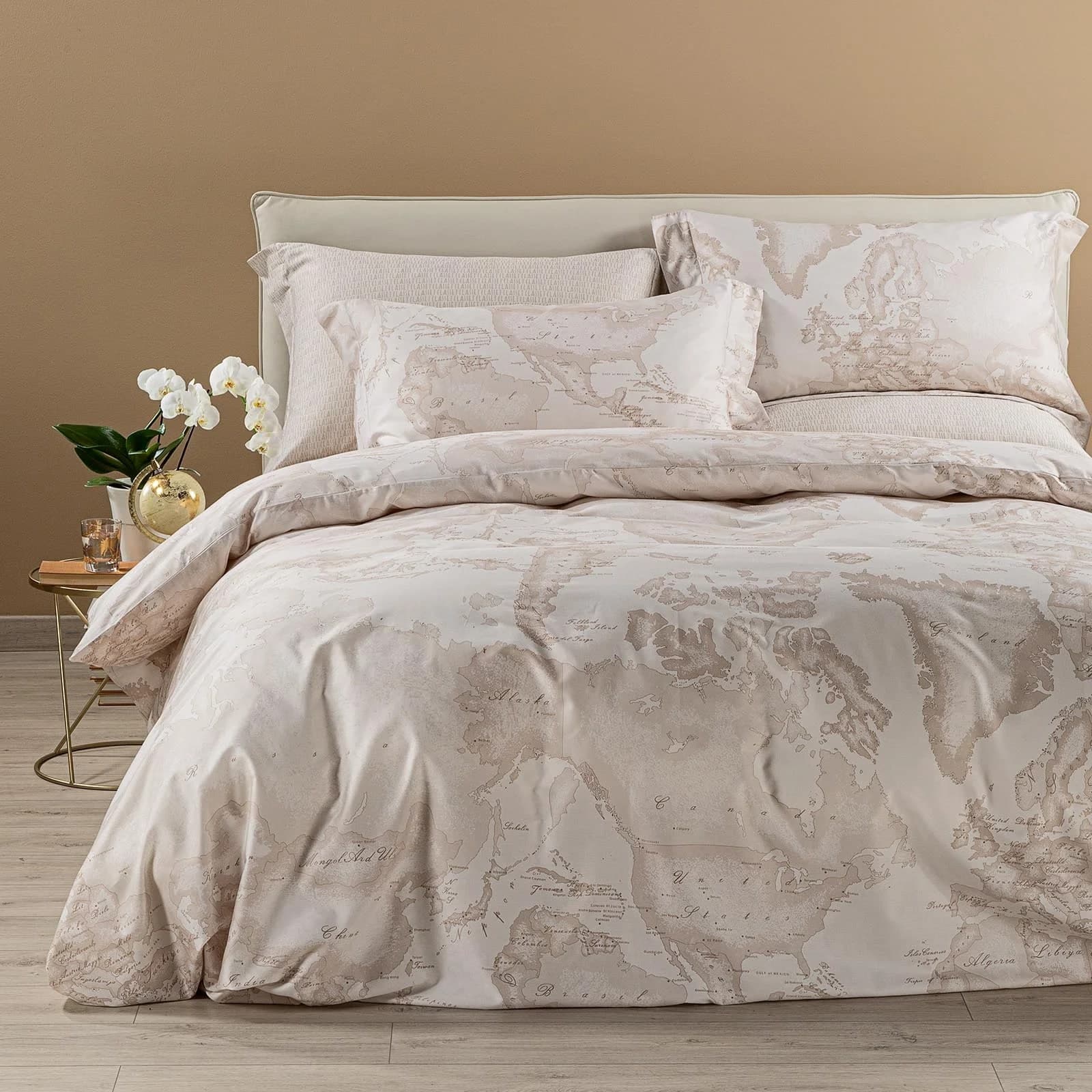 Copripiumino Geo White ! Alviero Martini 1A Classe Completo in raso di cotone Matrimoniale Lusso ed Eleganza in Set copripiumini e federe Anastasi - Marsala, commercioVirtuoso.it