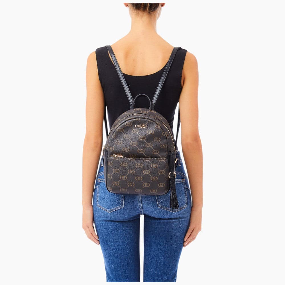 Liu Jo zaino nero AF5186E0053-22222 in Zaini Casual Prodotti di Classe - Nocera Superiore, commercioVirtuoso.it