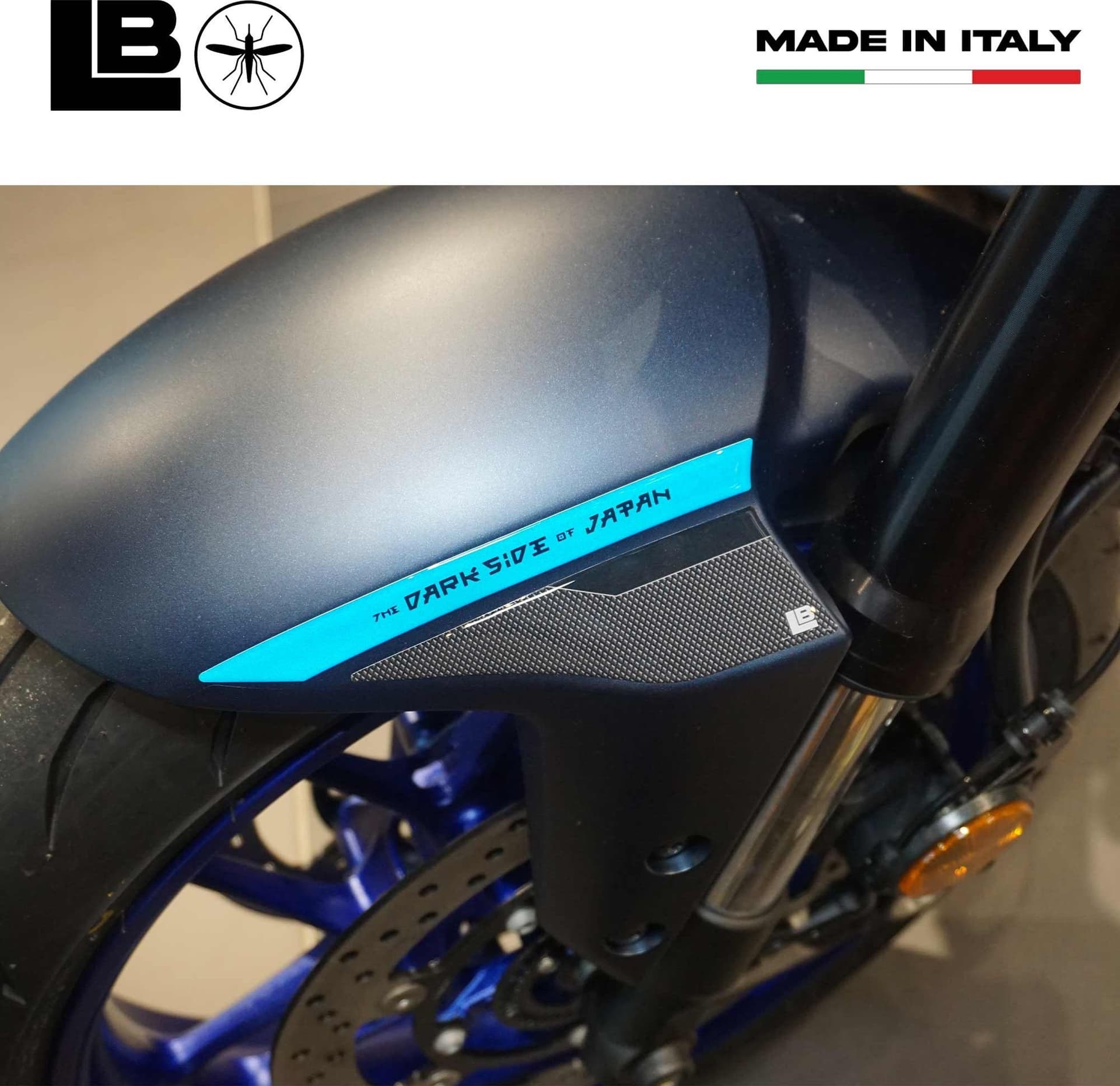 Adesivo resinato 3D Protezione Parafango compatibile con Yamaha MT-07 2025 in Decalcomanie adesivi e magneti LabelBike - Bibbiano, commercioVirtuoso.it