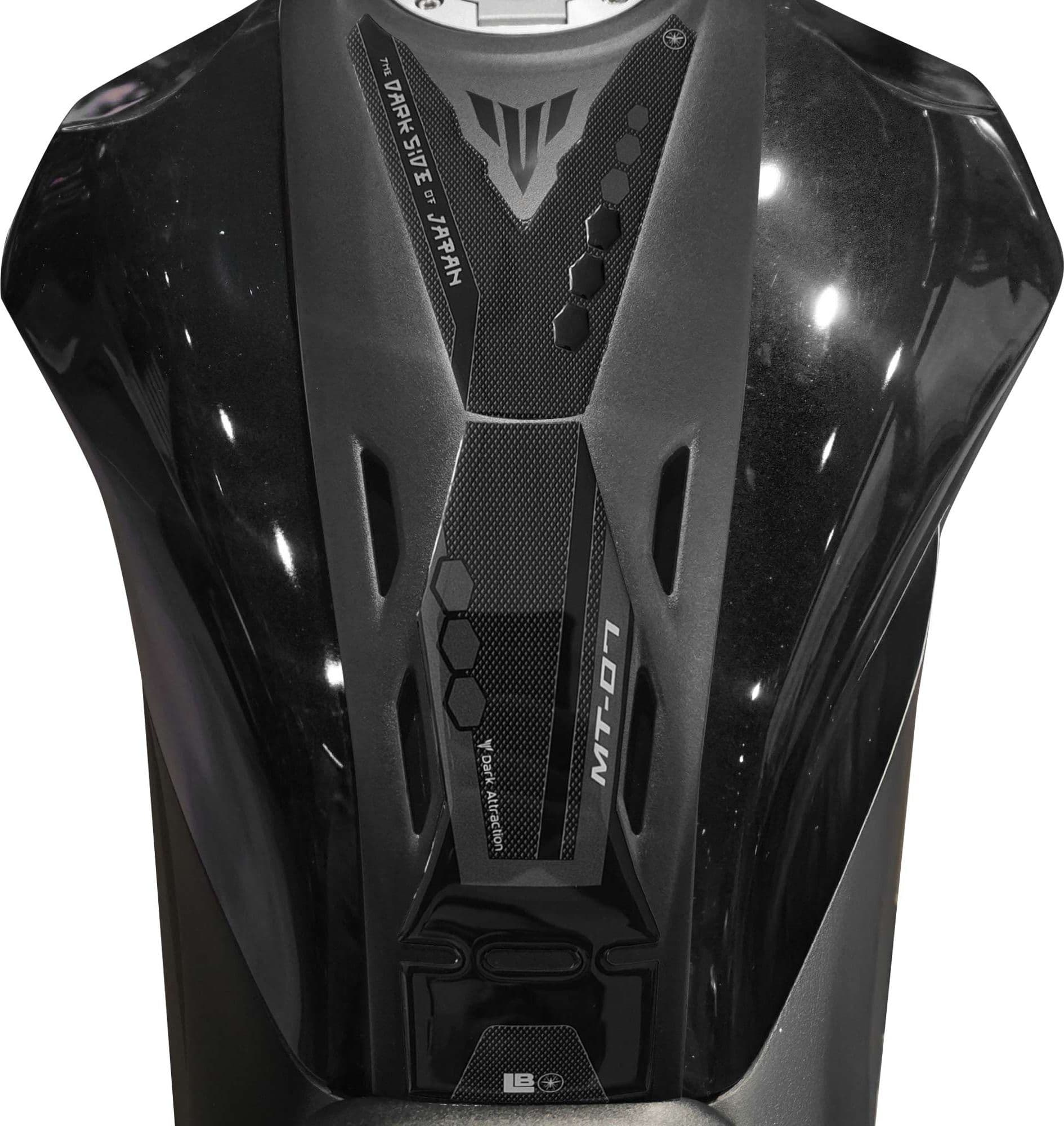 Paraserbatoio adesivo Gel 3D protezione moto compatibile con Yamaha MT-07 2025 in Paraserbatoio LabelBike - Bibbiano, commercioVirtuoso.it