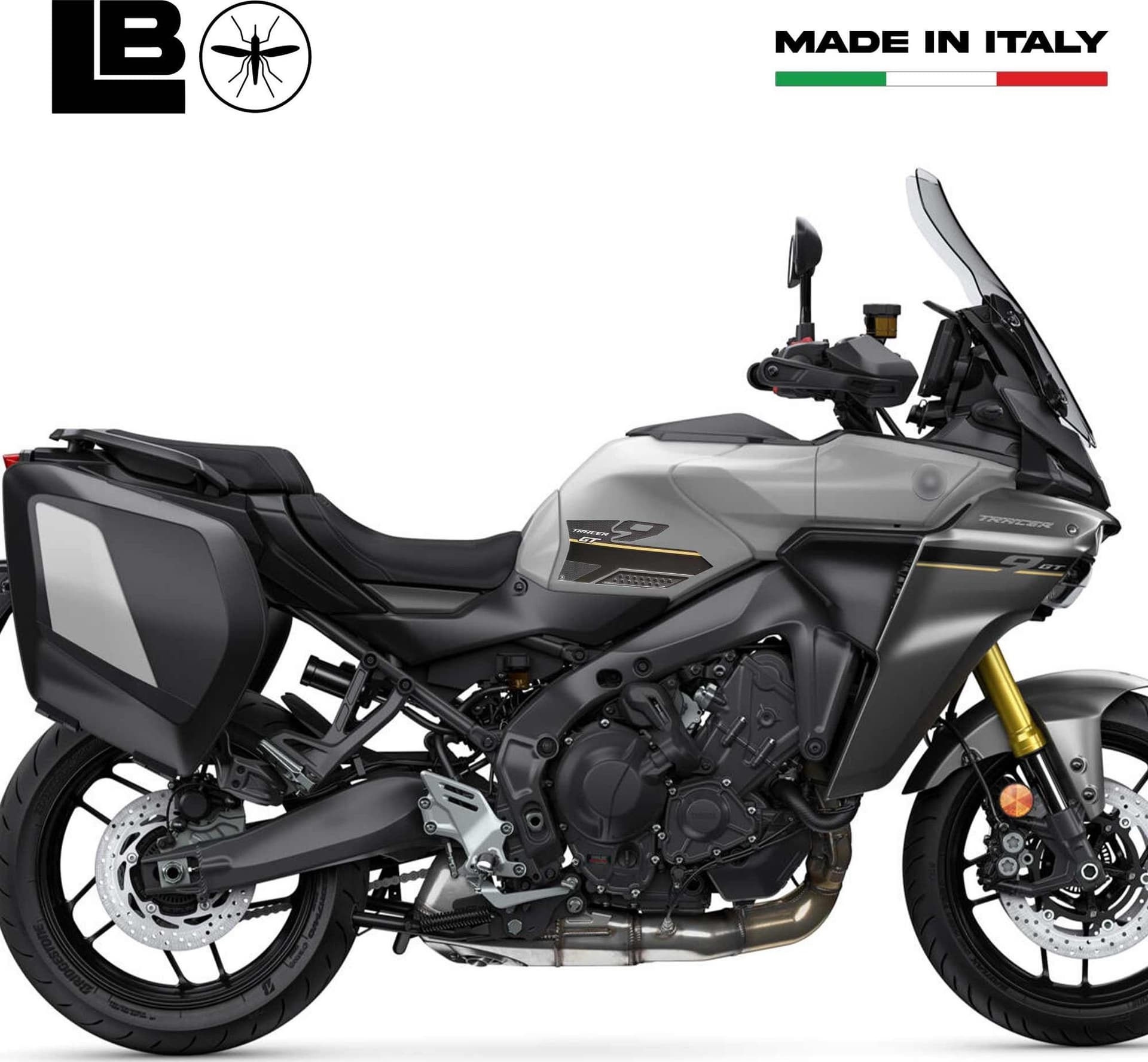 Adesivi 3D Protezioni Laterali serbatoio compatibili con Yamaha Tracer 9 GT 2025 in Decalcomanie adesivi e magneti LabelBike - Bibbiano, commercioVirtuoso.it