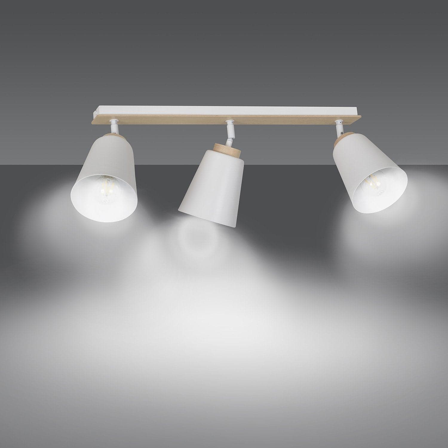 Plafoniera Spot Faretti Orientabili 3 Luci Atlas Acciaio Bianco E Legno Naturale in Faretti da soffitto LuceArt - Montecorvino Pugliano, commercioVirtuoso.it