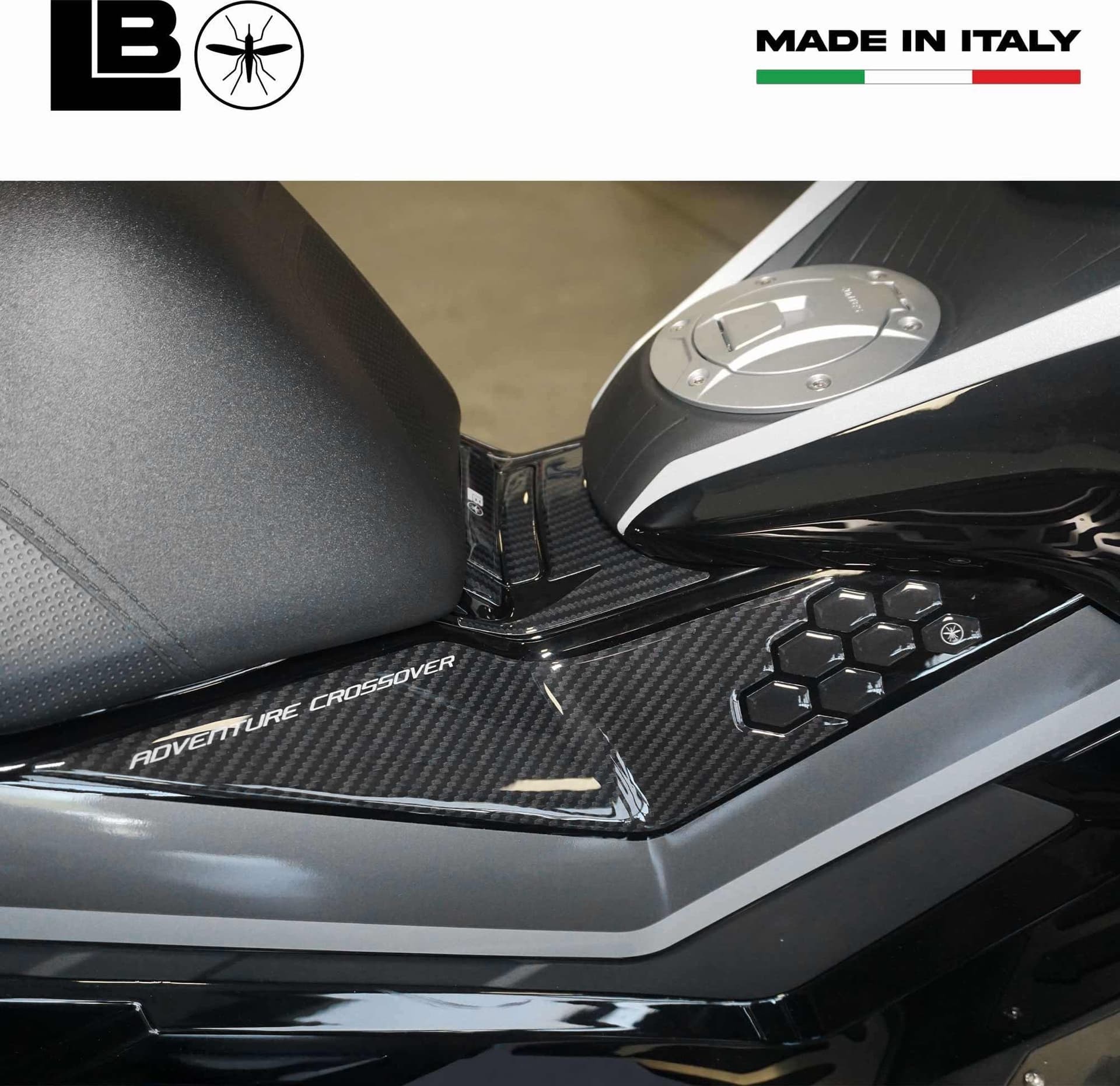Adesivi 3D Protezioni Centrali Pedana Scooter compatibili con Zontes 368 G 2025 in Decalcomanie adesivi e magneti LabelBike - Bibbiano, commercioVirtuoso.it