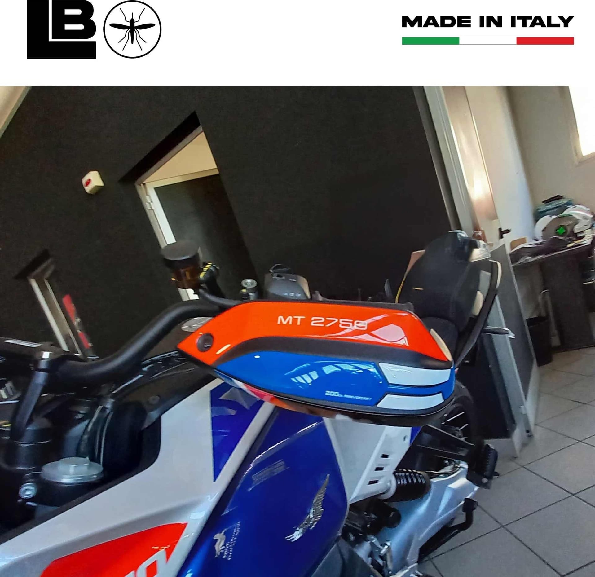 Adesivi Protezione Paramani compatibili con Moto Guzzi Stelvio Duecento Tributo in Decalcomanie adesivi e magneti LabelBike - Bibbiano, commercioVirtuoso.it